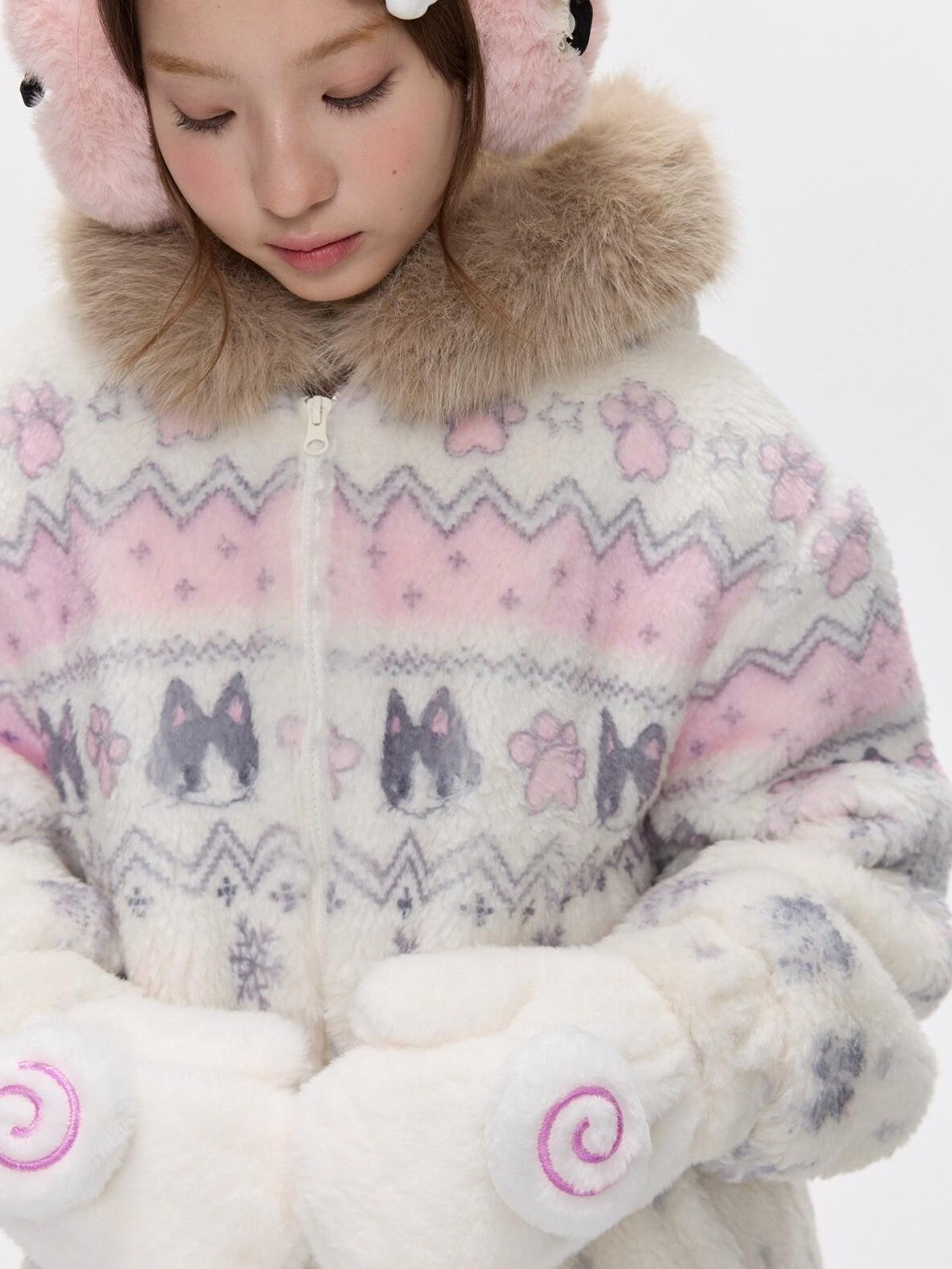 BETWEENAND Beige Printed Hooded Sherpa Collar Padded Women&