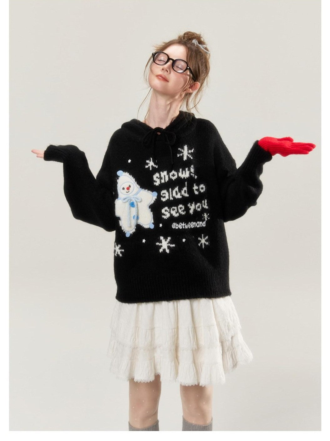 BETWEENAND Black Snowman Jacquard Embroidered Knit Women&
