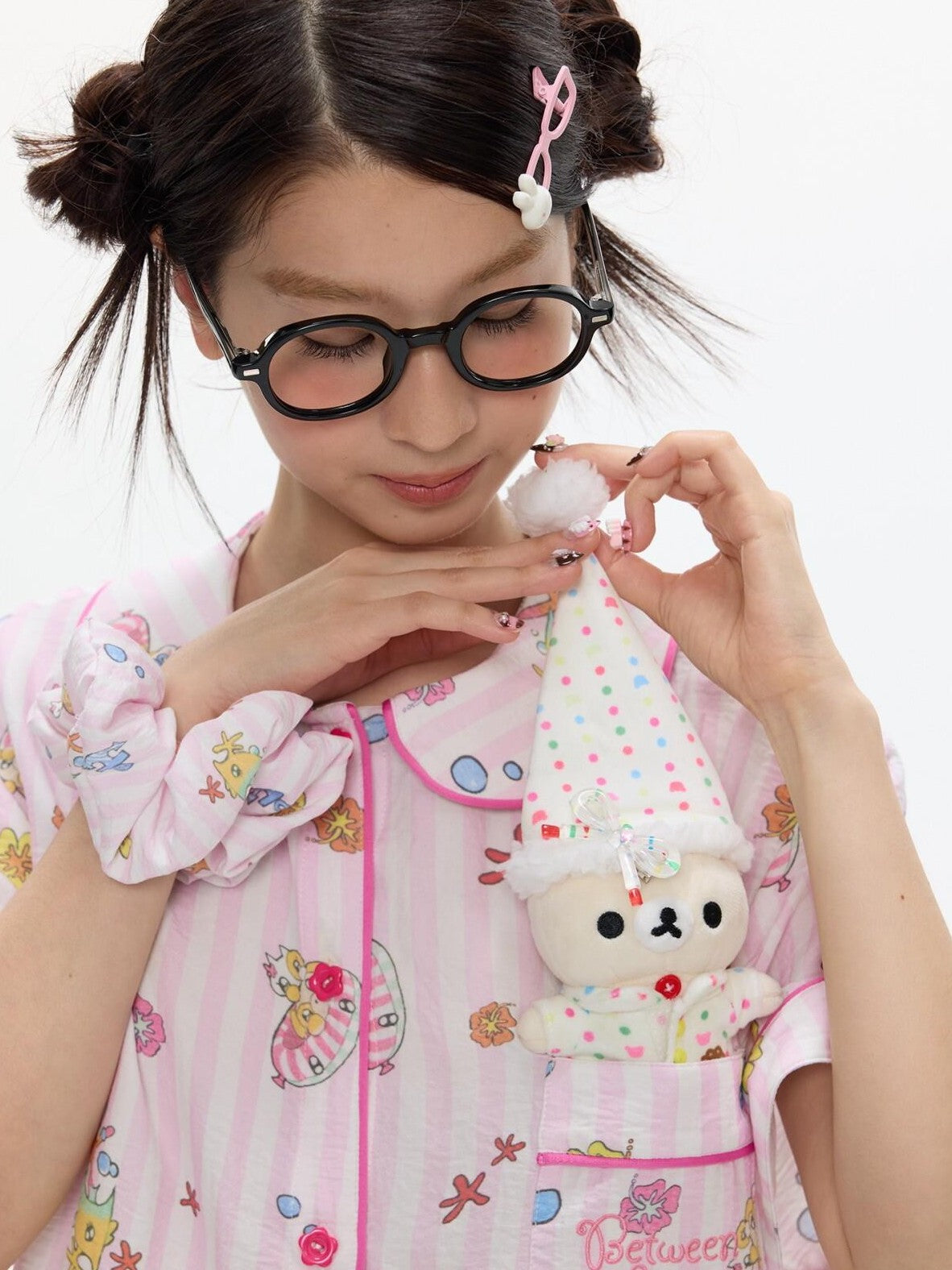 BETWEENAND Cute Pink Short Sleeve Allover Print Women&