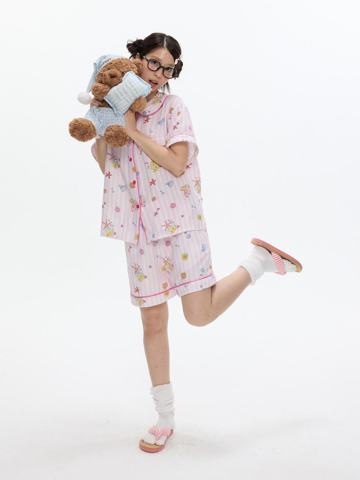 BETWEENAND Cute Pink Short Sleeve Allover Print Women&