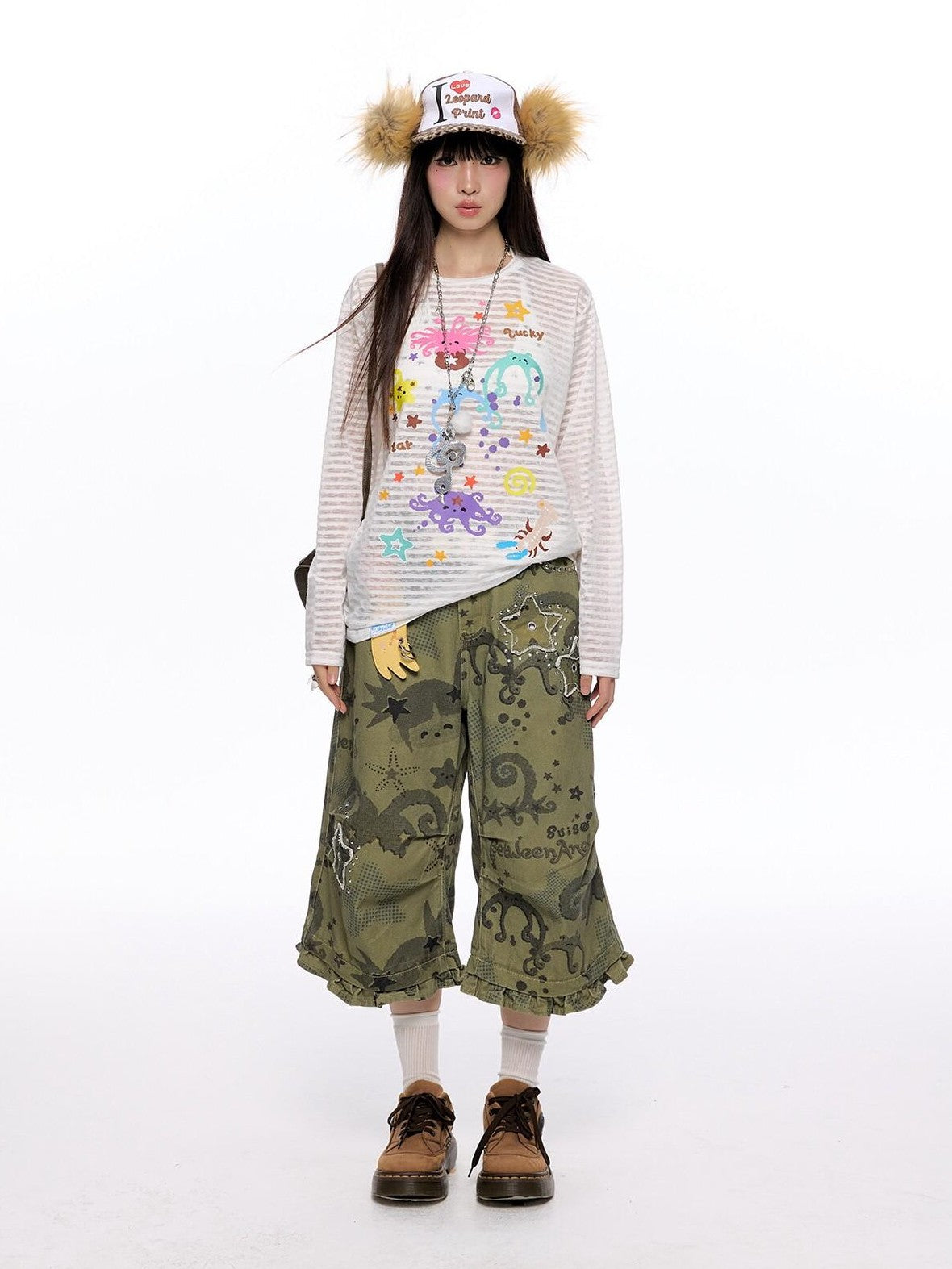 BETWEENAND Distressed Allover Star Print Vintage Cargo Women&
