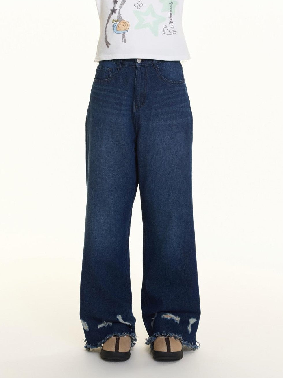 BETWEENAND Faded Wash Leg Lengthening Distressed Hem Women&