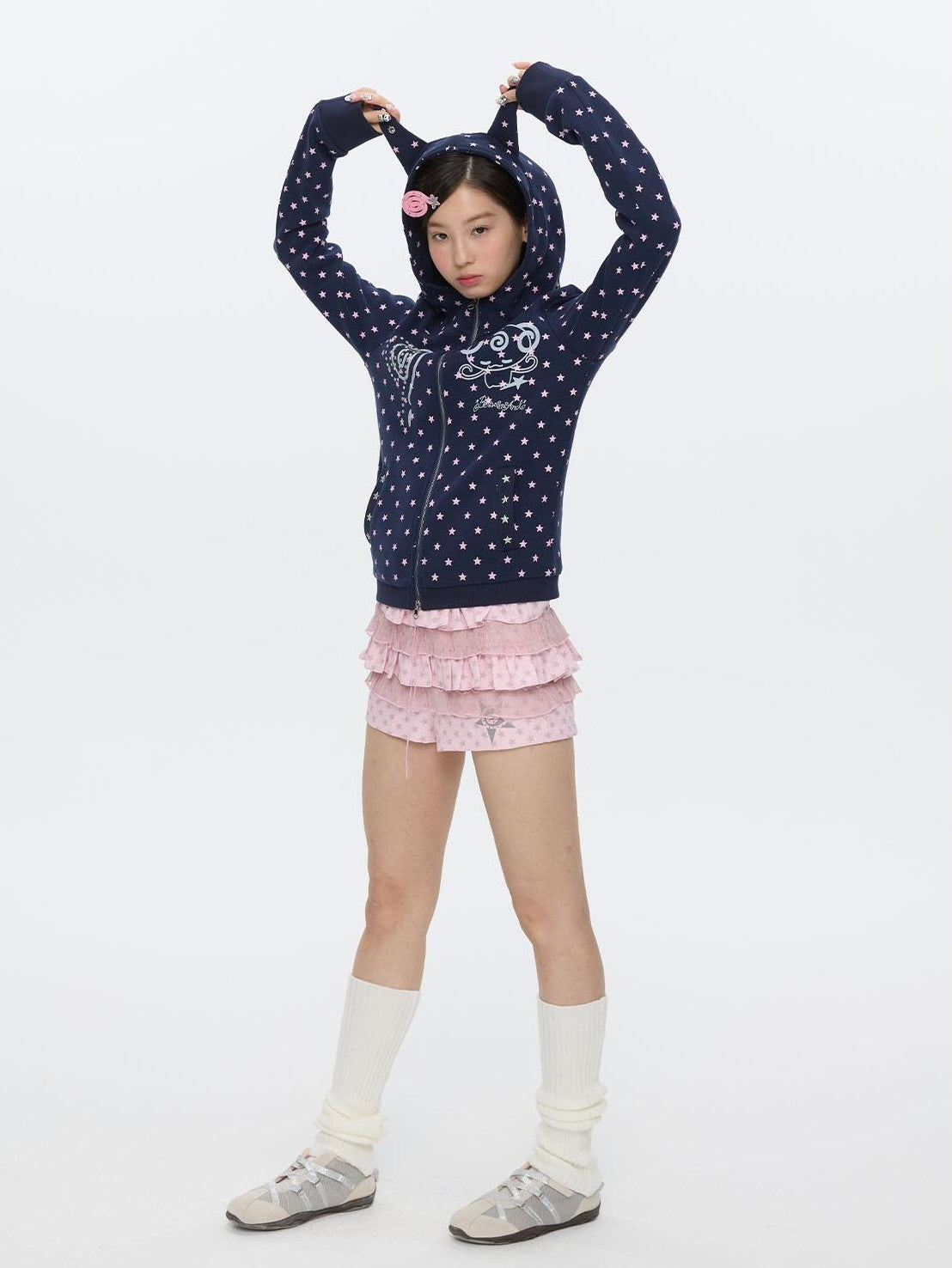 BETWEENAND Glitter Little Devil Double Zipper Slim Fit Women&
