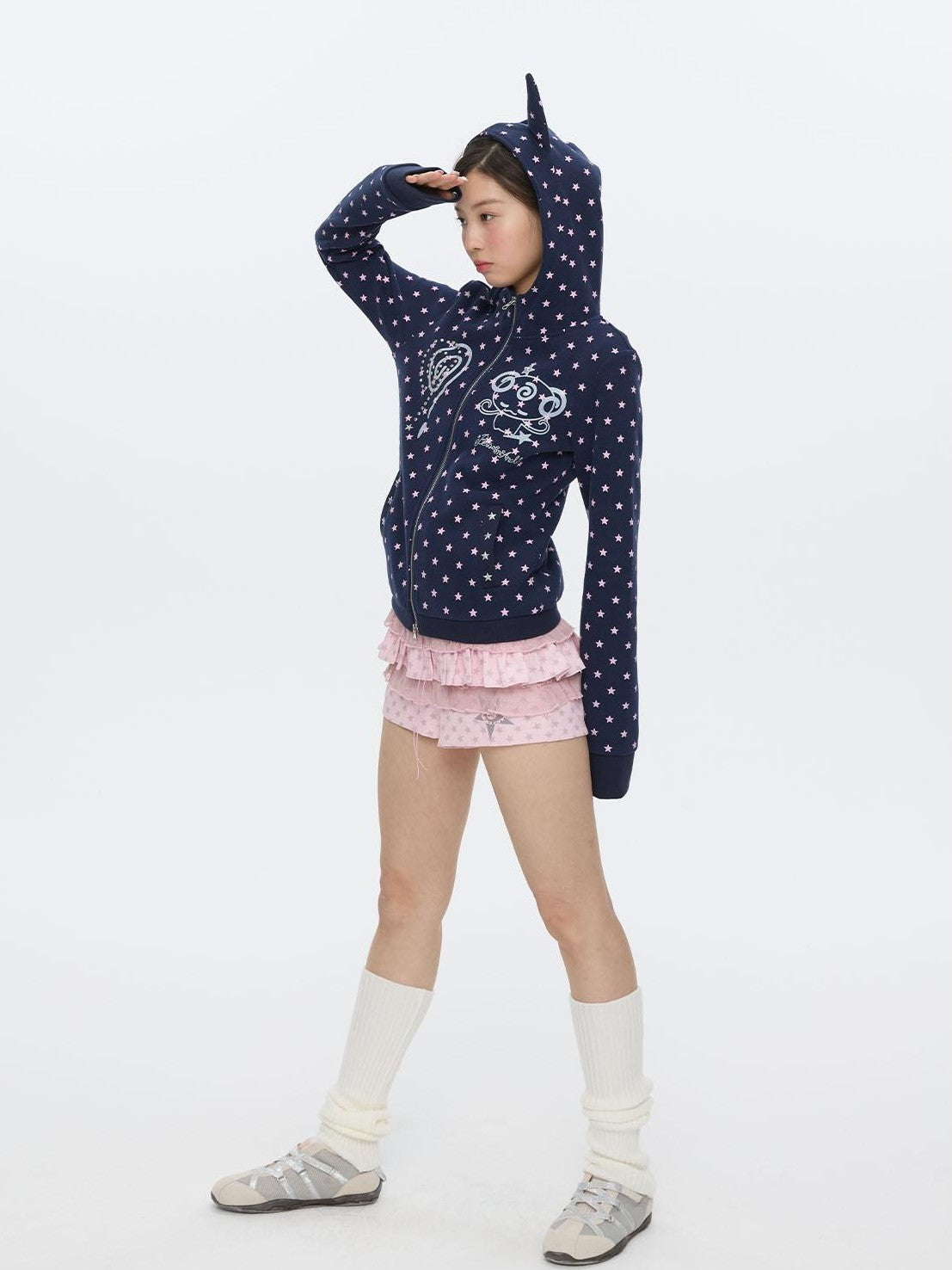 BETWEENAND Glitter Little Devil Double Zipper Slim Fit Women&