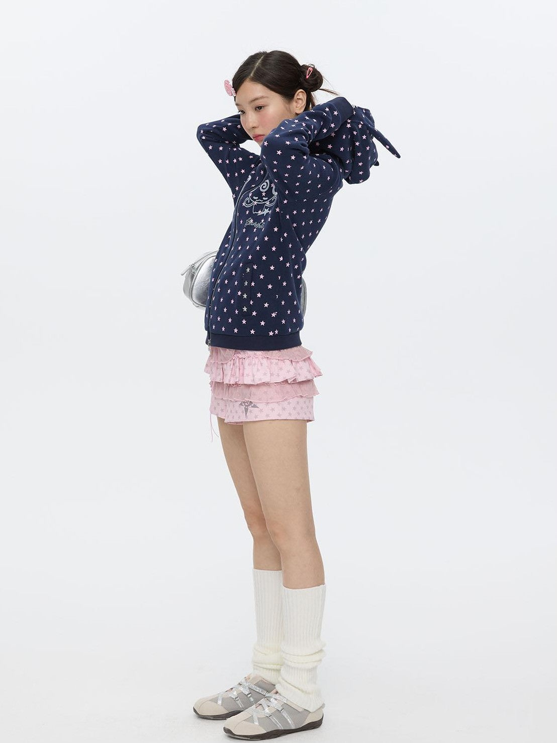 BETWEENAND Glitter Little Devil Double Zipper Slim Fit Women&