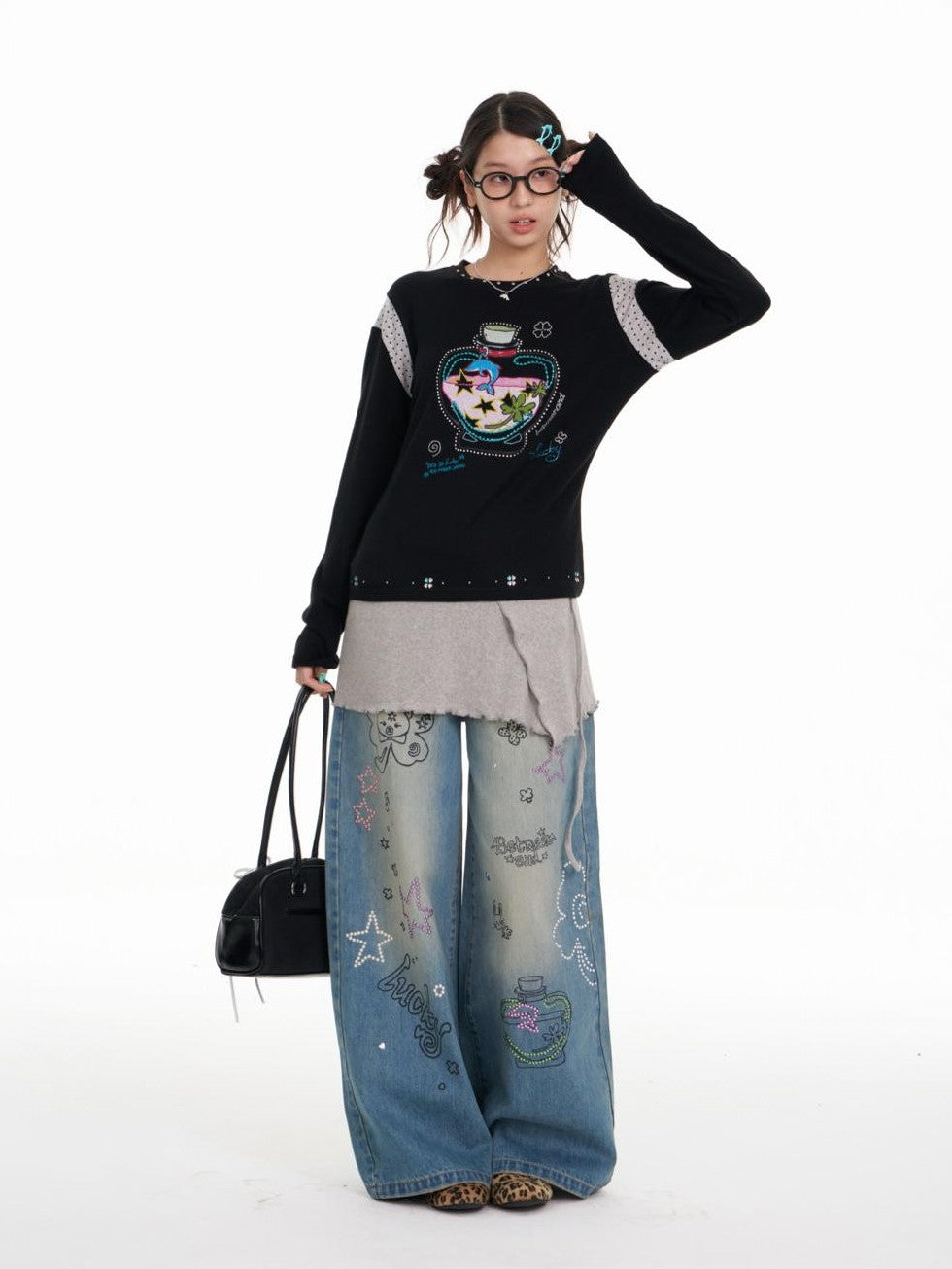BETWEENAND Graffiti Illustration Rhinestone Washed Women&