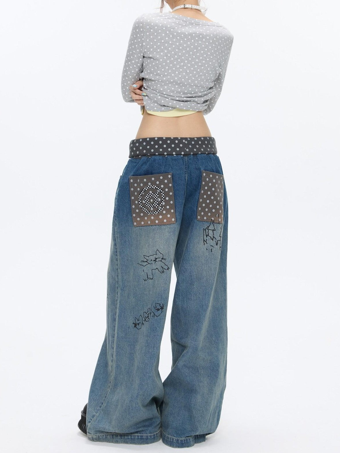 BETWEENAND Graffiti Polka Dot Patch Washed Pleated Women&
