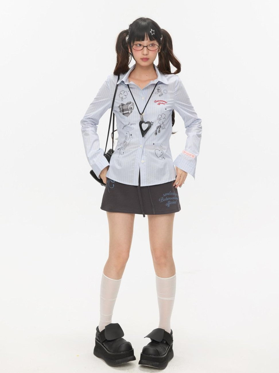 BETWEENAND Gray Casual Music Note Embroidered Print Women&