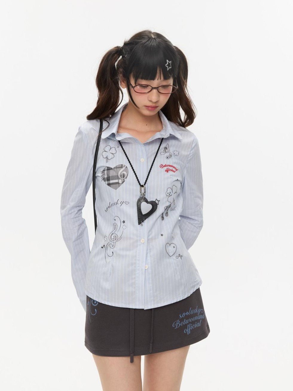 BETWEENAND Gray Casual Music Note Embroidered Print Women&