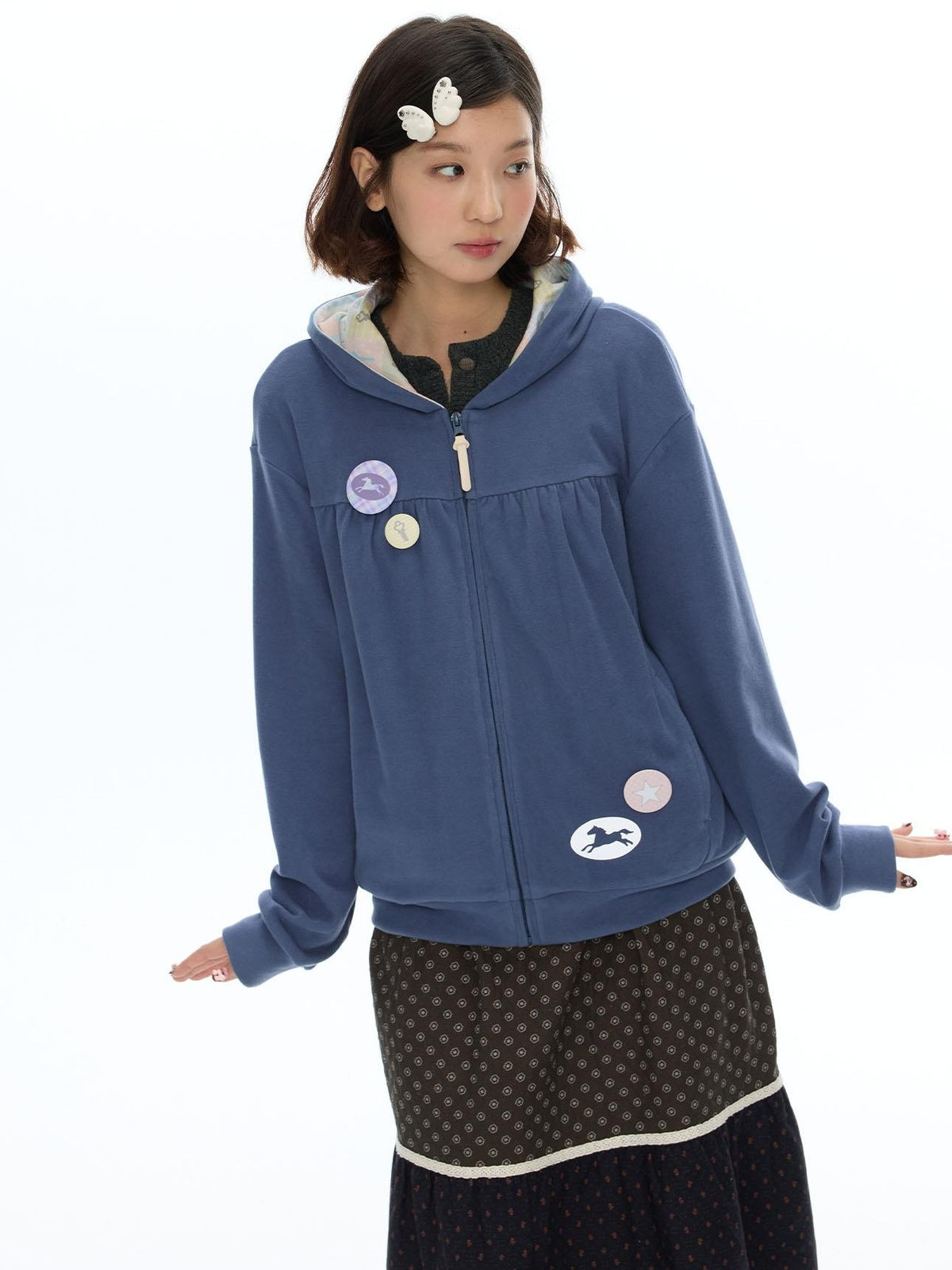 BETWEENAND Hazy Blue Double Sided Brushed Pleated Loose Fit Women&