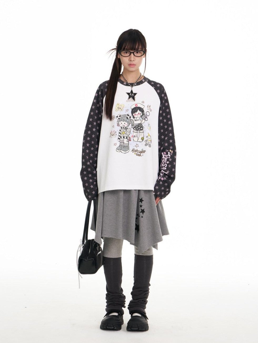BETWEENAND Illustration Print Star Raglan Women&