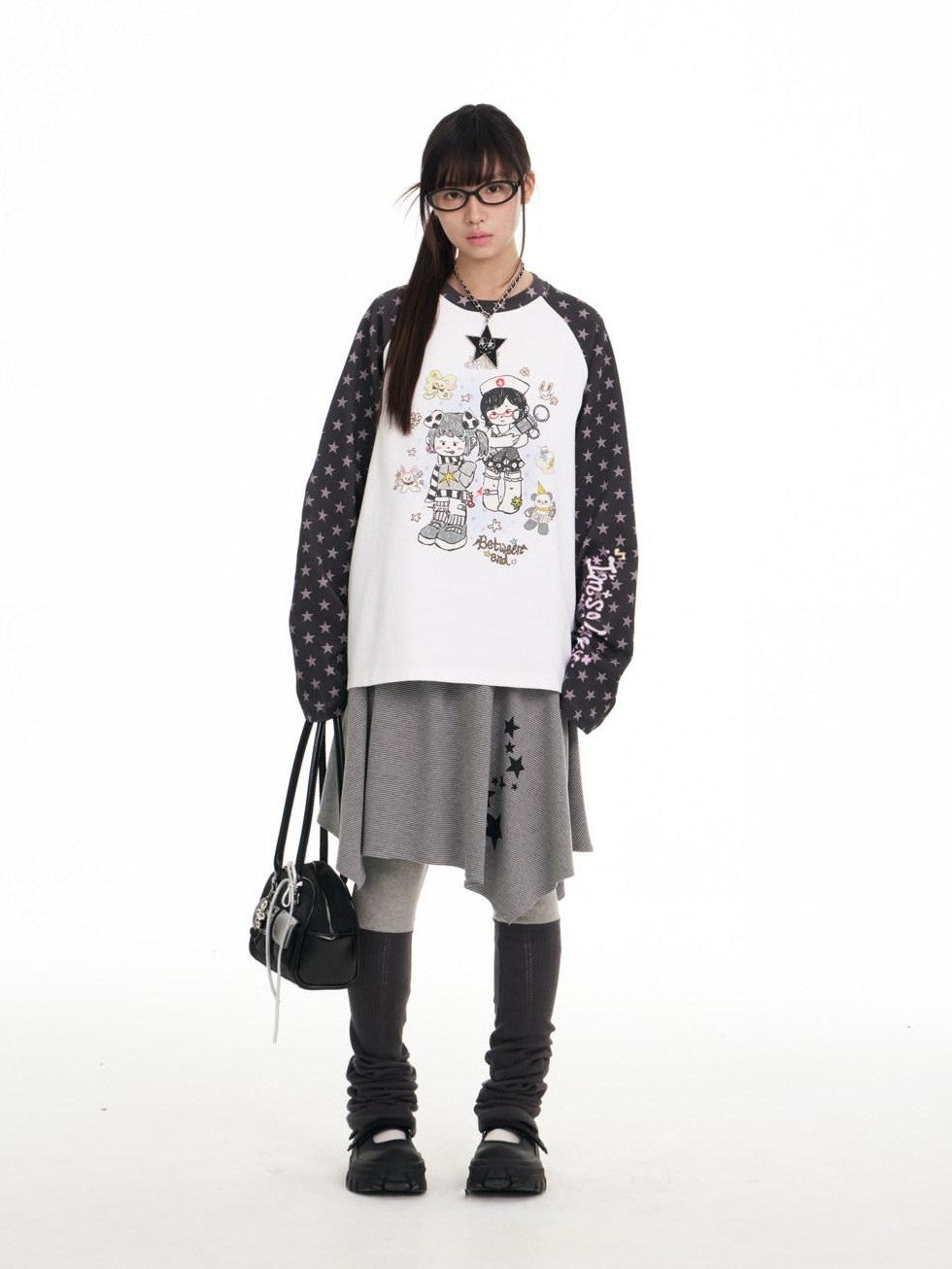 BETWEENAND Illustration Print Star Raglan Women&