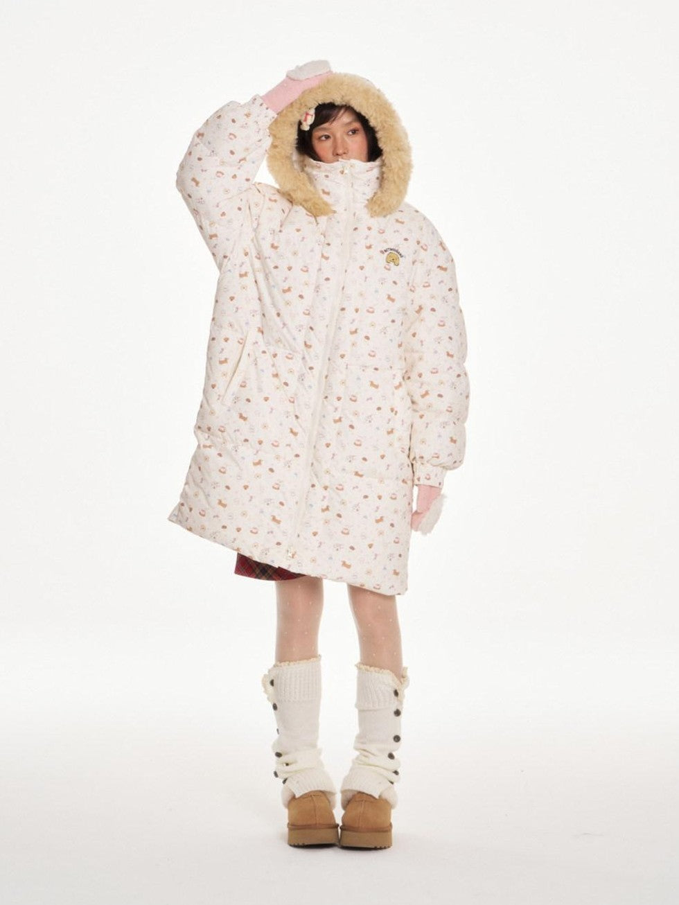 BETWEENAND Ivory Allover Print Embroidered Hooded Women&