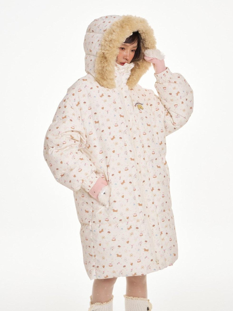 BETWEENAND Ivory Allover Print Embroidered Hooded Women&