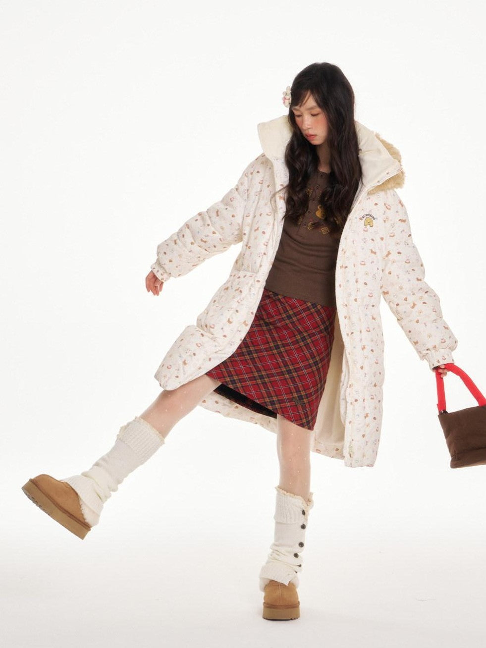BETWEENAND Ivory Allover Print Embroidered Hooded Women&