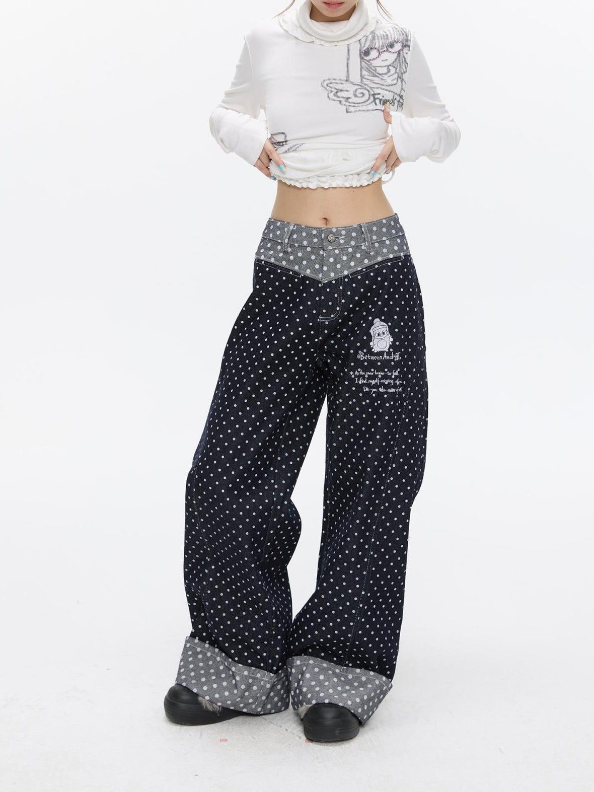 BETWEENAND Machine Embroidered Penguin Polka Dot Women&
