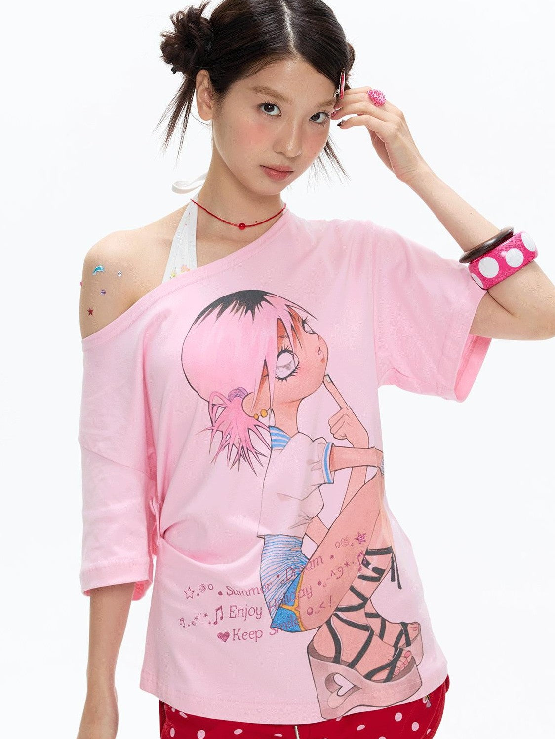 BETWEENAND Manga Girl Print Slanted Shoulder Women&