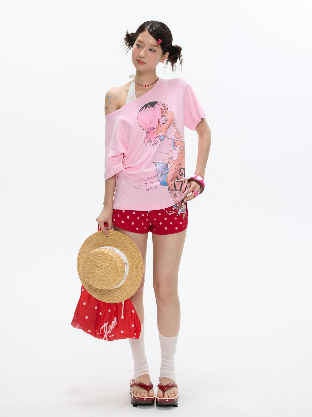 BETWEENAND Manga Girl Print Slanted Shoulder Women&