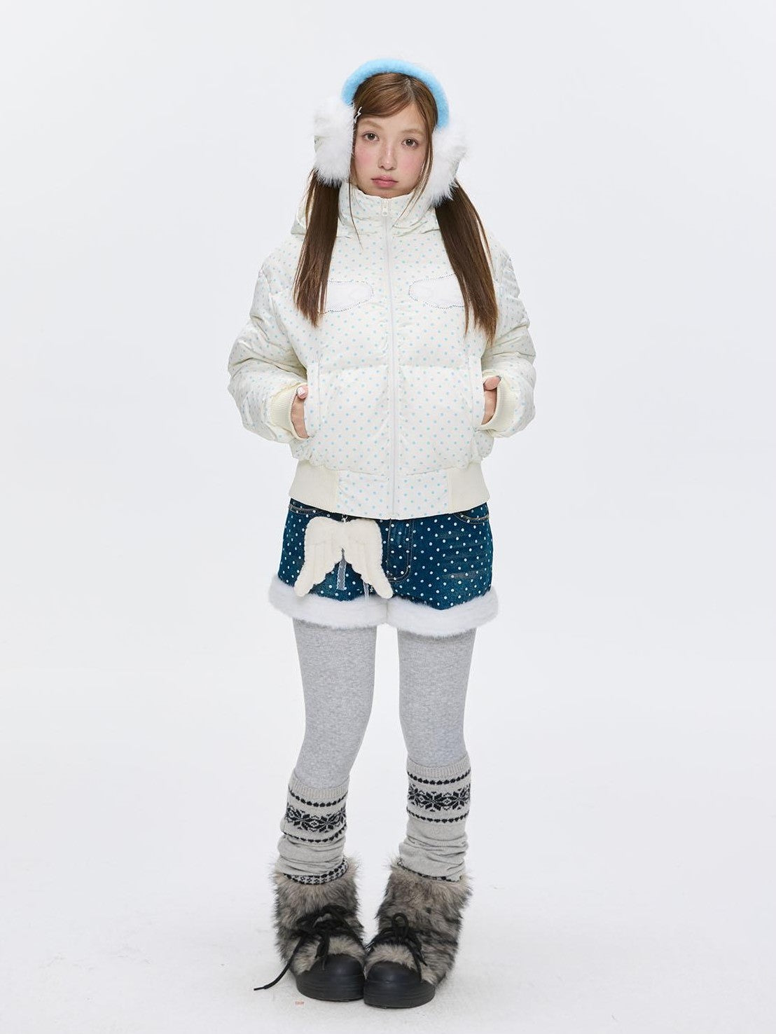 BETWEENAND Polka Dot Embroidered Fleece Patchwork High Waisted Women&
