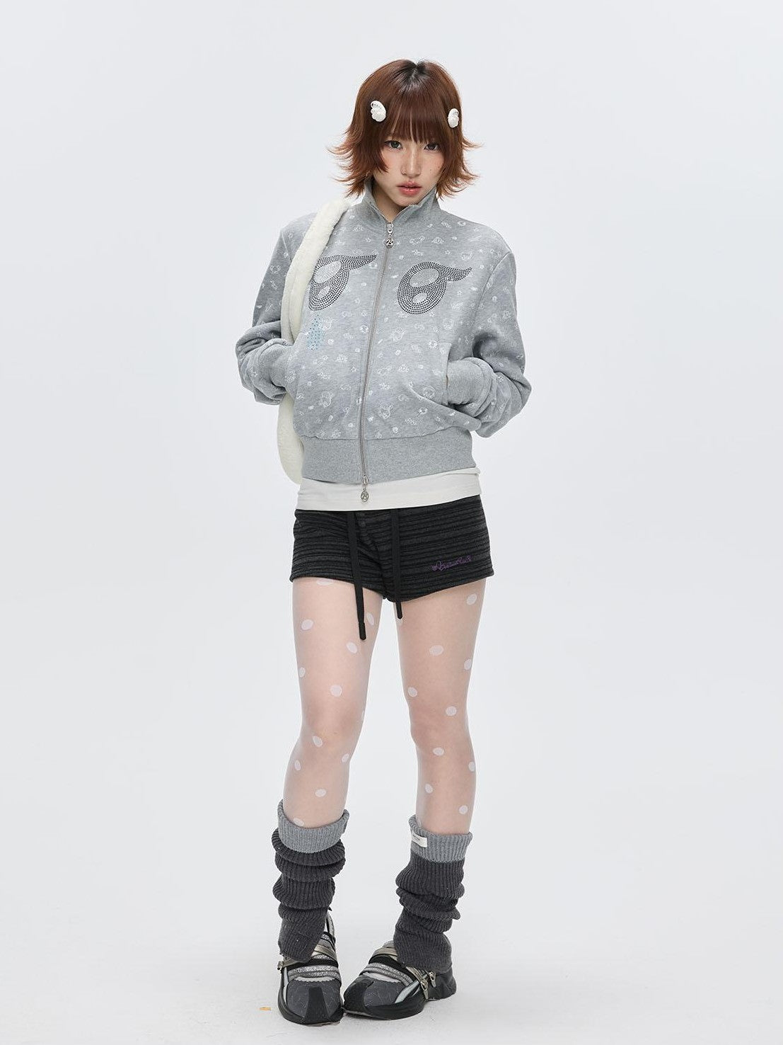 BETWEENAND Rhinestone Big Eye Allover Print Cropped Women&