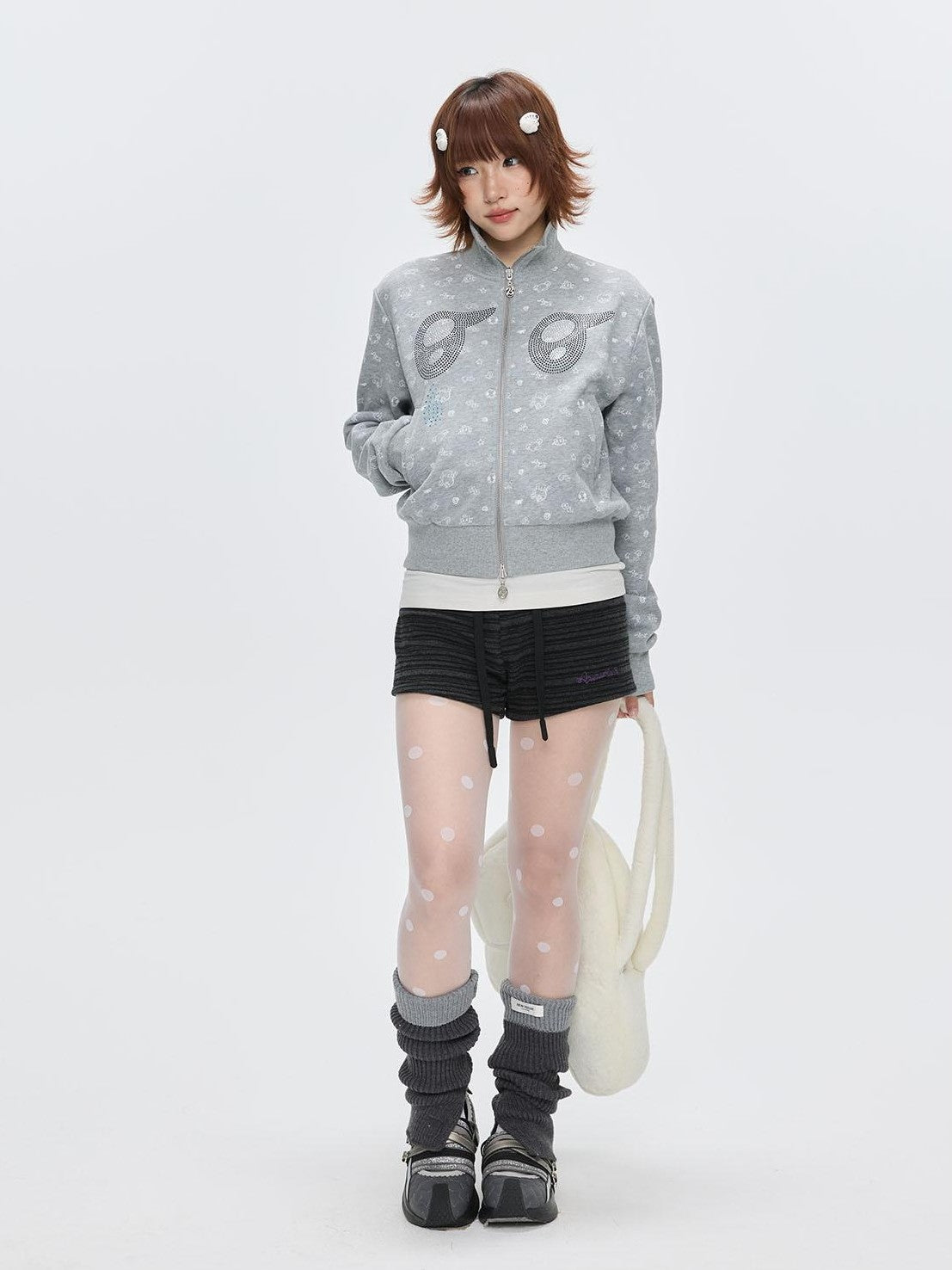 BETWEENAND Rhinestone Big Eye Allover Print Cropped Women&