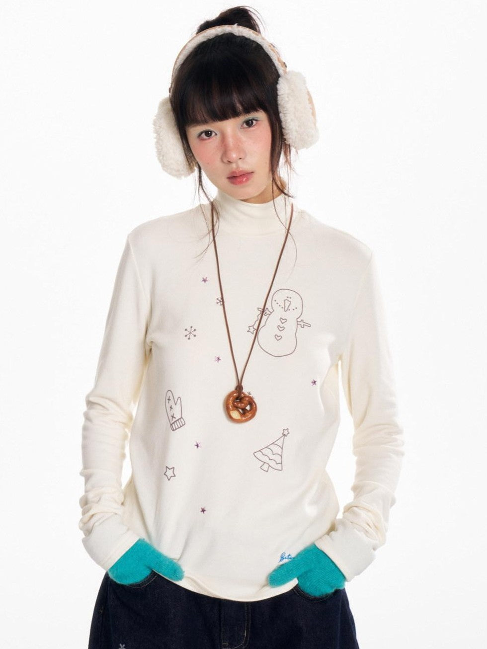 BETWEENAND Soft Beaded Letter Print Mock Neck Women&