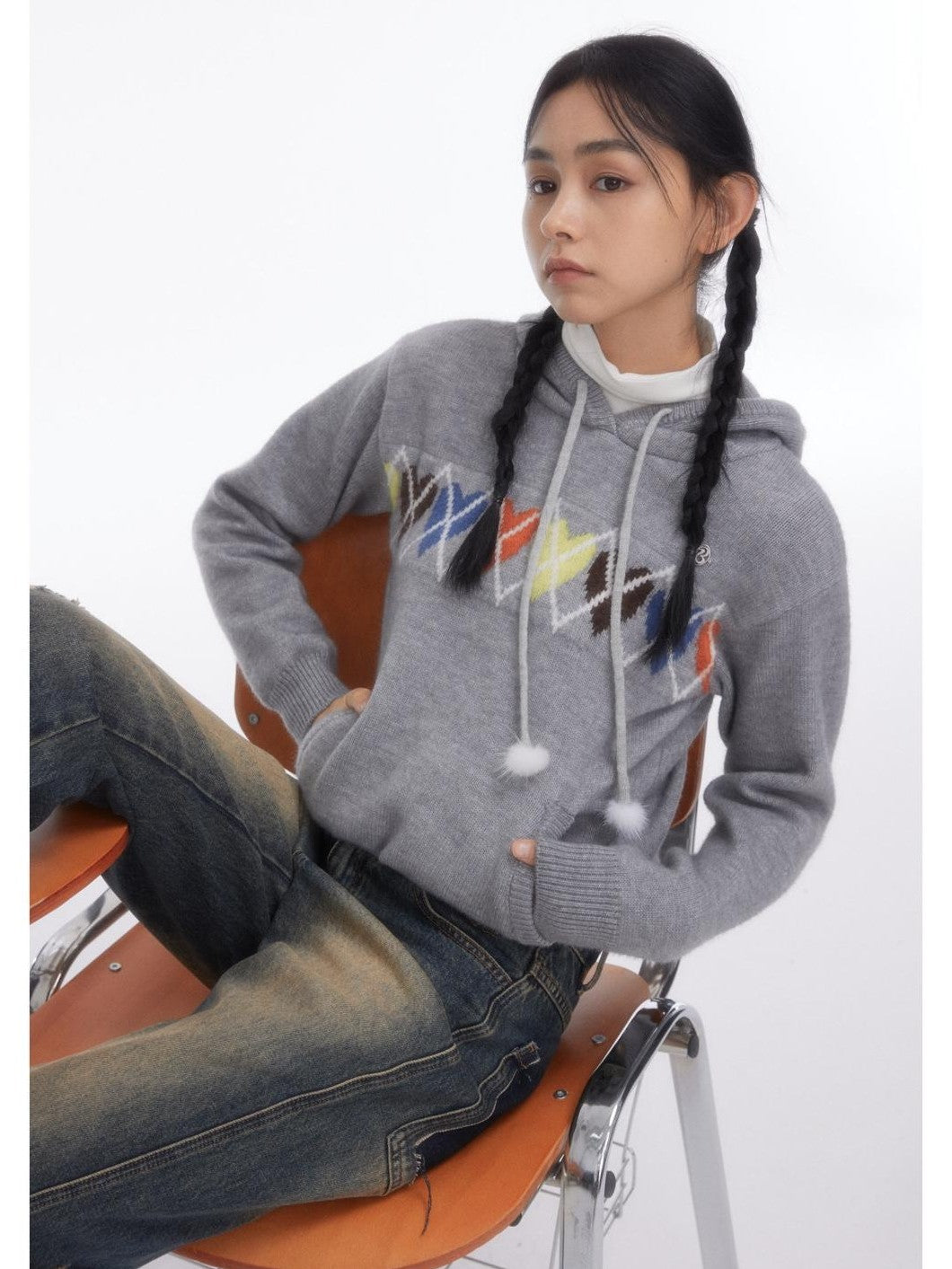 BETWEENAND Soft Gray Sporty Casual Heart Diamond Knit Women&