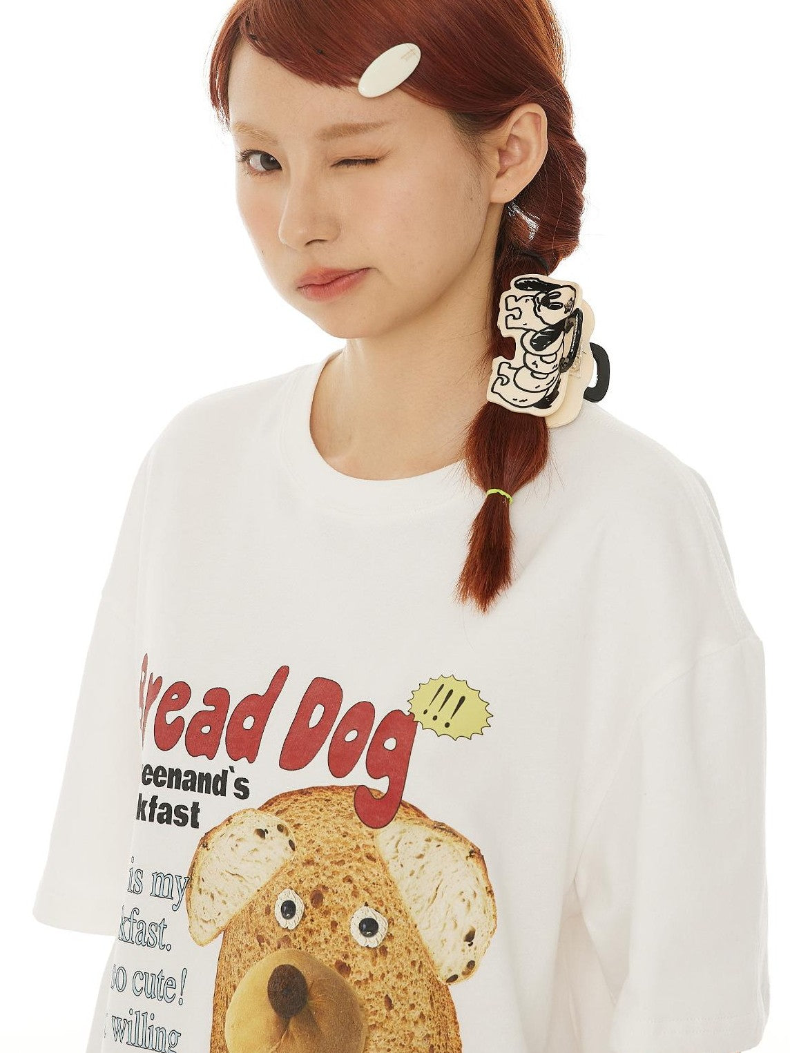 BETWEENAND Star Rhinestone Spring Cartoon Dog Women&