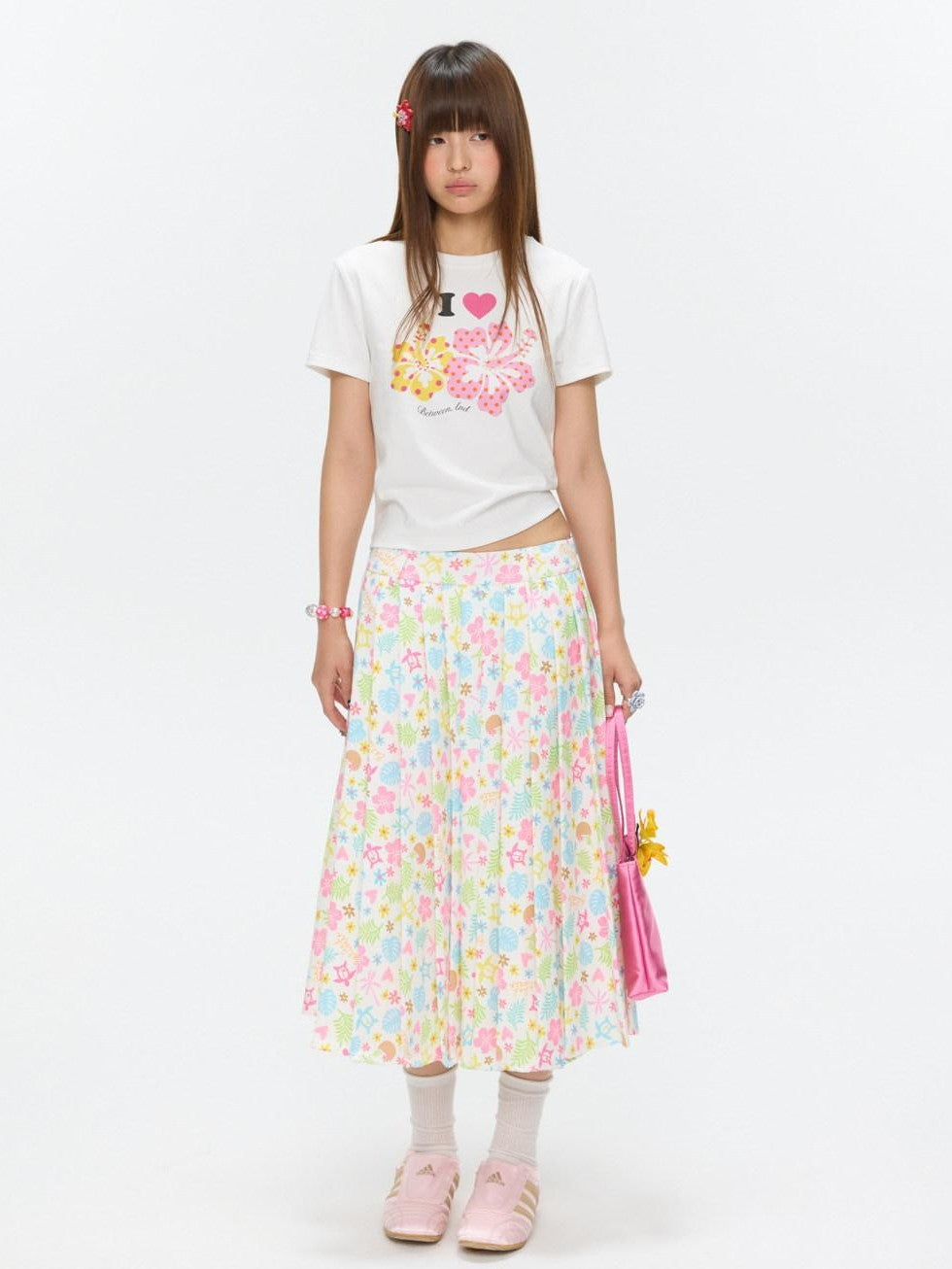 BETWEENAND Two Tone Floral Print Crewneck Short Sleeve Women&