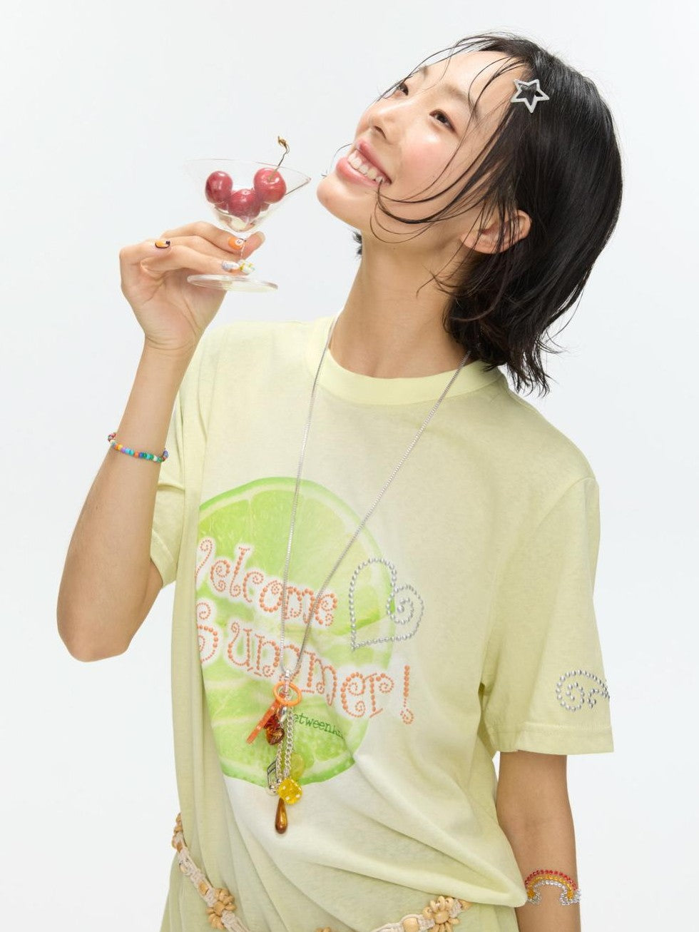 BETWEENAND Two Tone Fruit Creative Print Women&