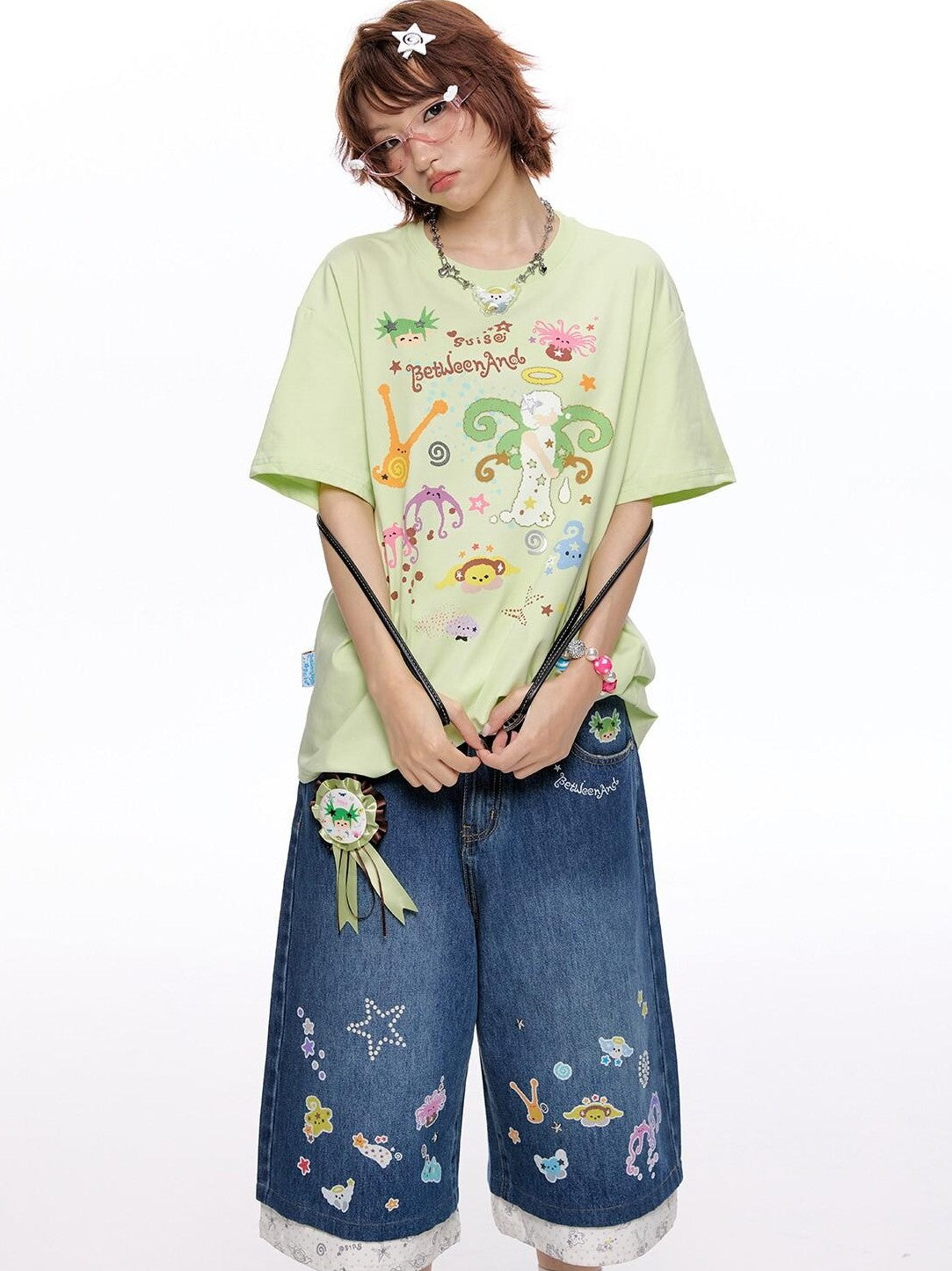 BETWEENAND Two Tone Printed Round Neck Women&