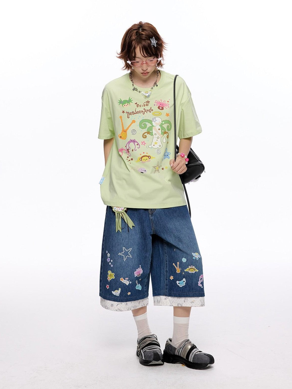 BETWEENAND Two Tone Printed Round Neck Women&