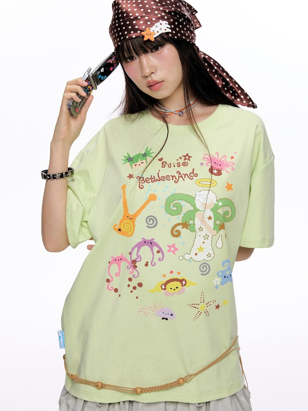 BETWEENAND Two Tone Printed Round Neck Women&