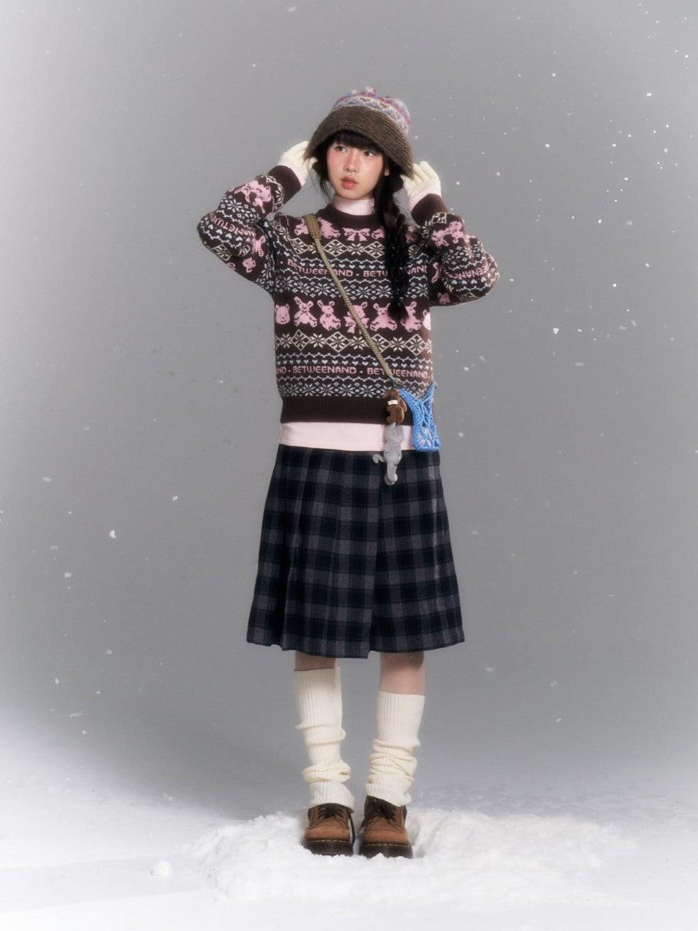 BETWEENAND Vintage Two Tone Nordic Chunky Knit Women&