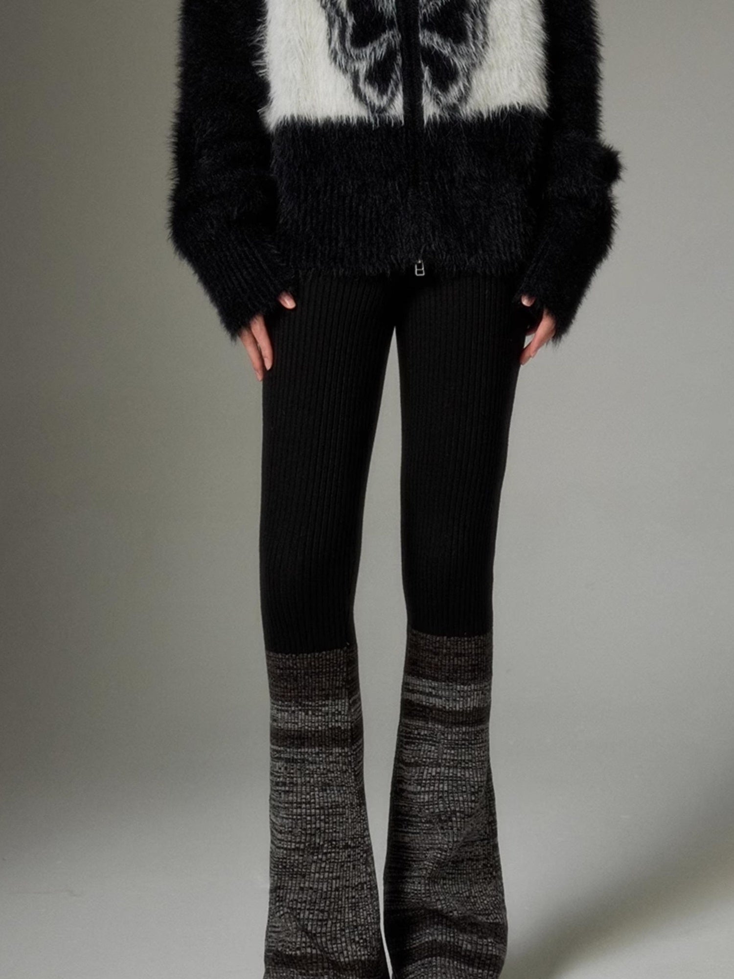 DIDDI MODA Black Grey Knit Flare Pants With Contrast Panels