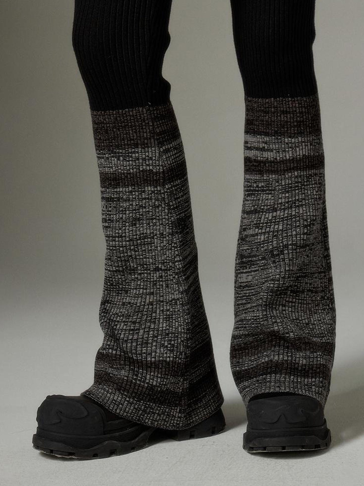 DIDDI MODA Black Grey Knit Flare Pants With Contrast Panels