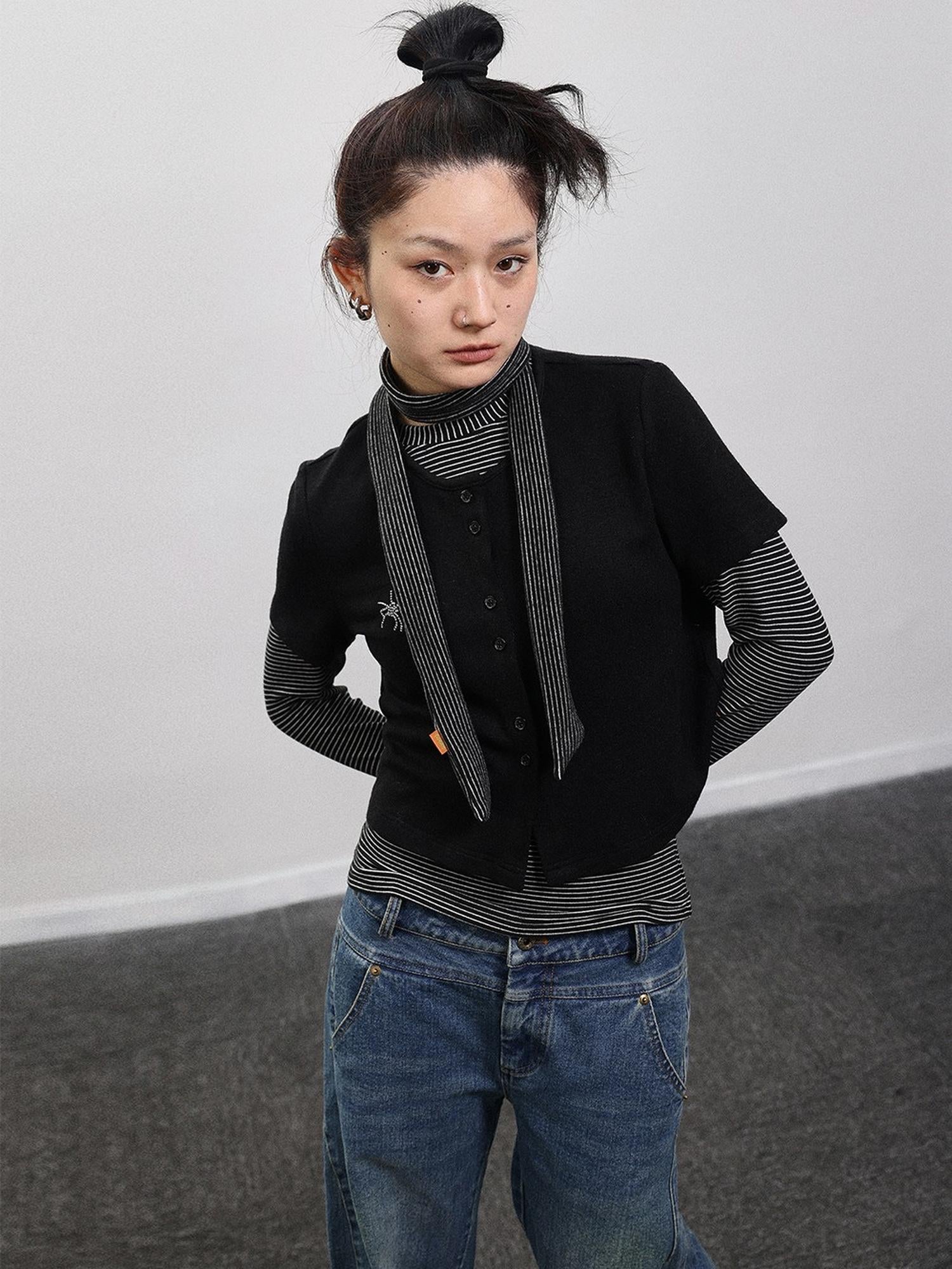 Achihara Spider Studded Short Sleeve Open Front Cardigan