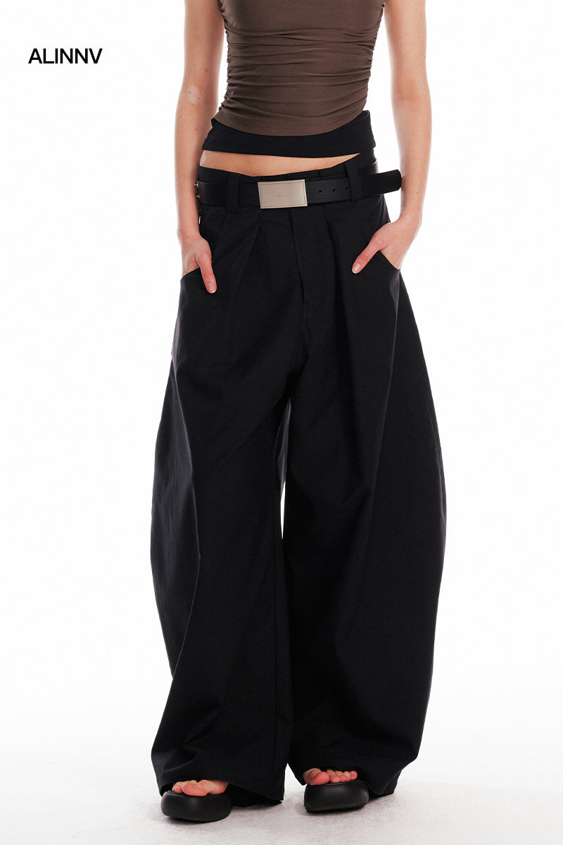 ALINNV STUDIO Relaxed Low Rise Wide Leg Curved Hem Pants