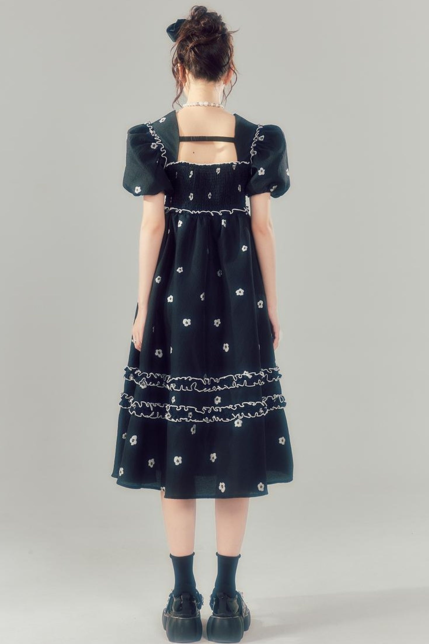 DIDDI MODA Black White Floral Smocked Babydoll Dress With Back Cutout