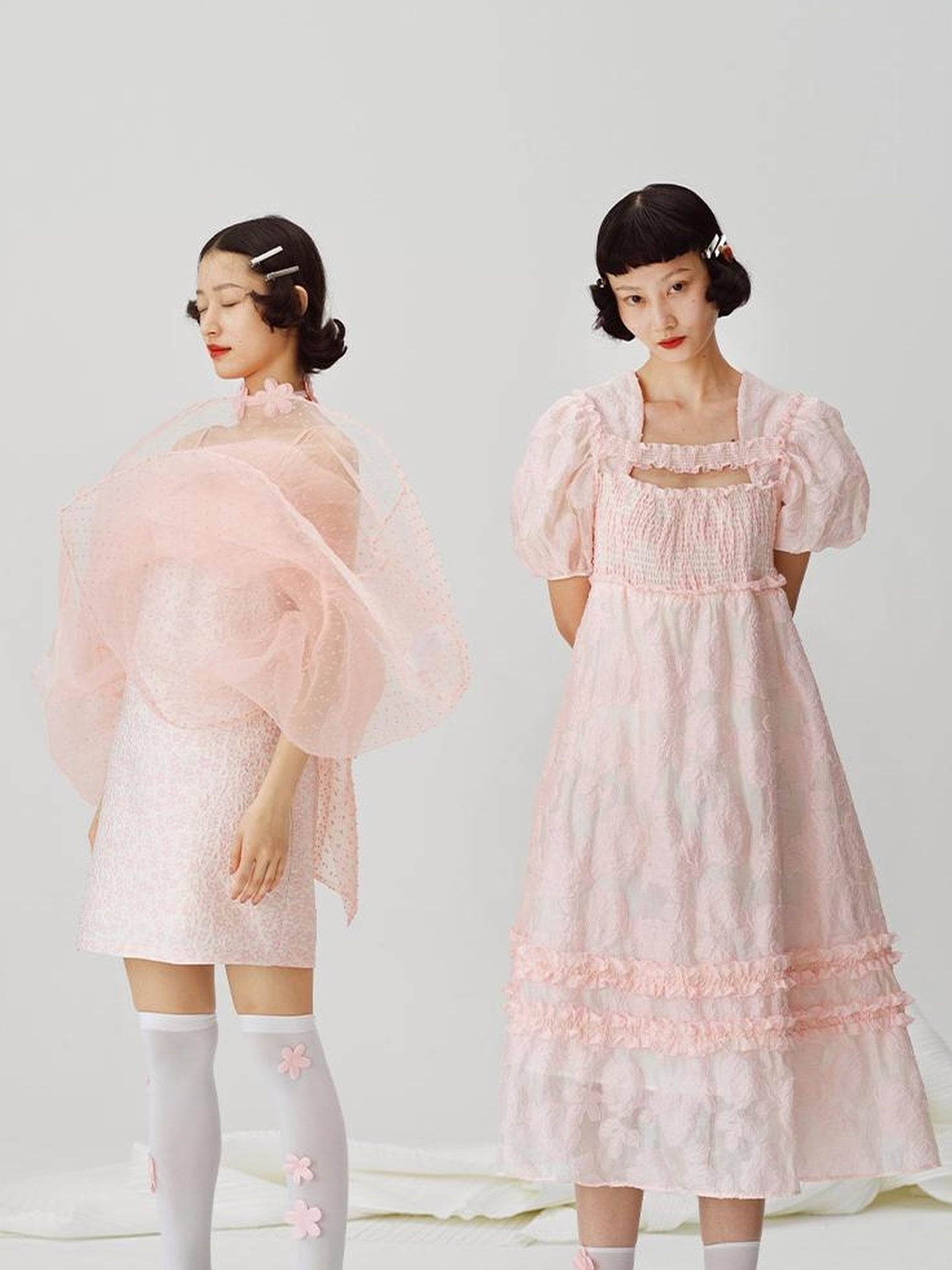 DIDDI MODA Black White Floral Smocked Babydoll Dress With Back Cutout