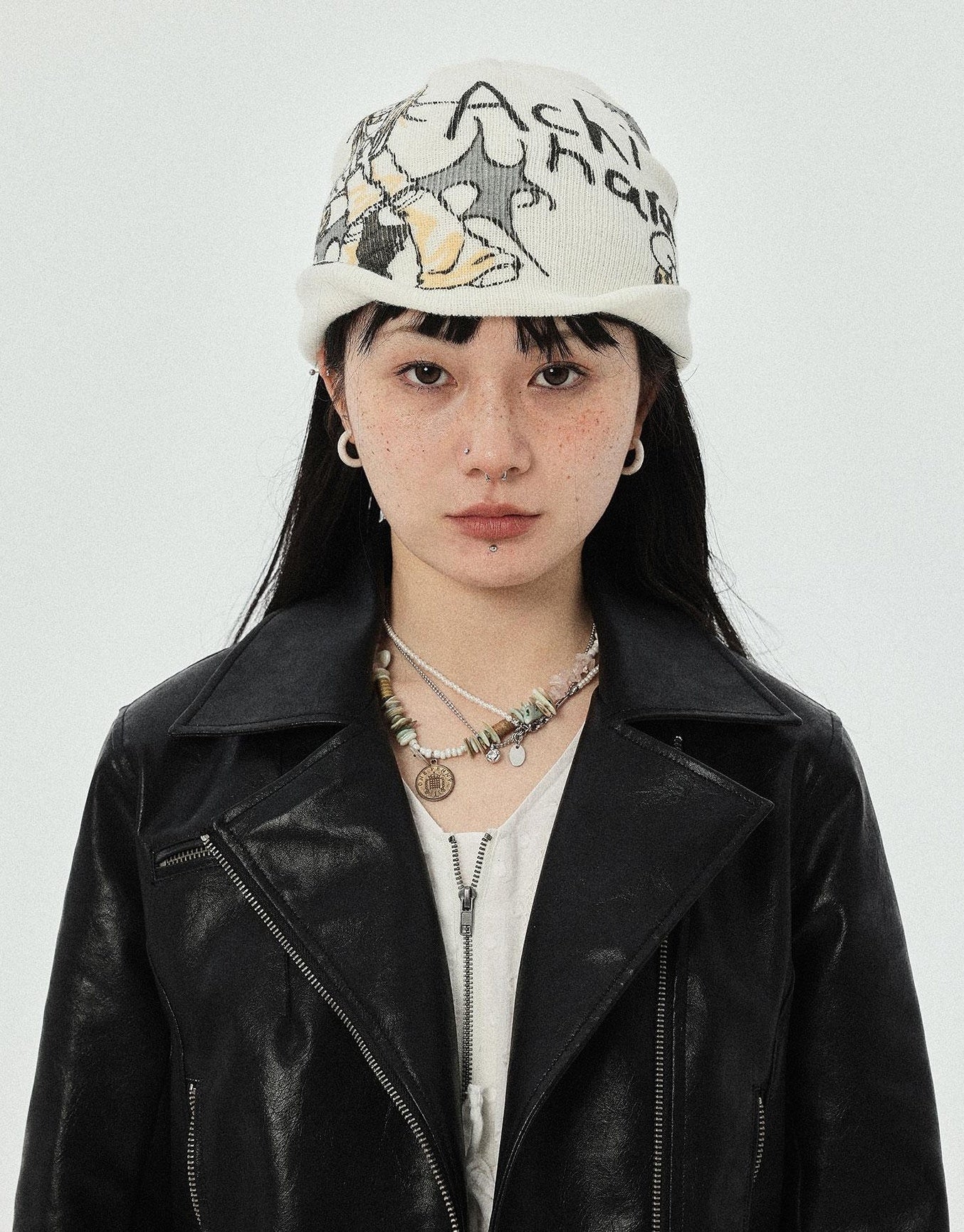 Achihara Bloom Bloom Dual Persona Beanie
