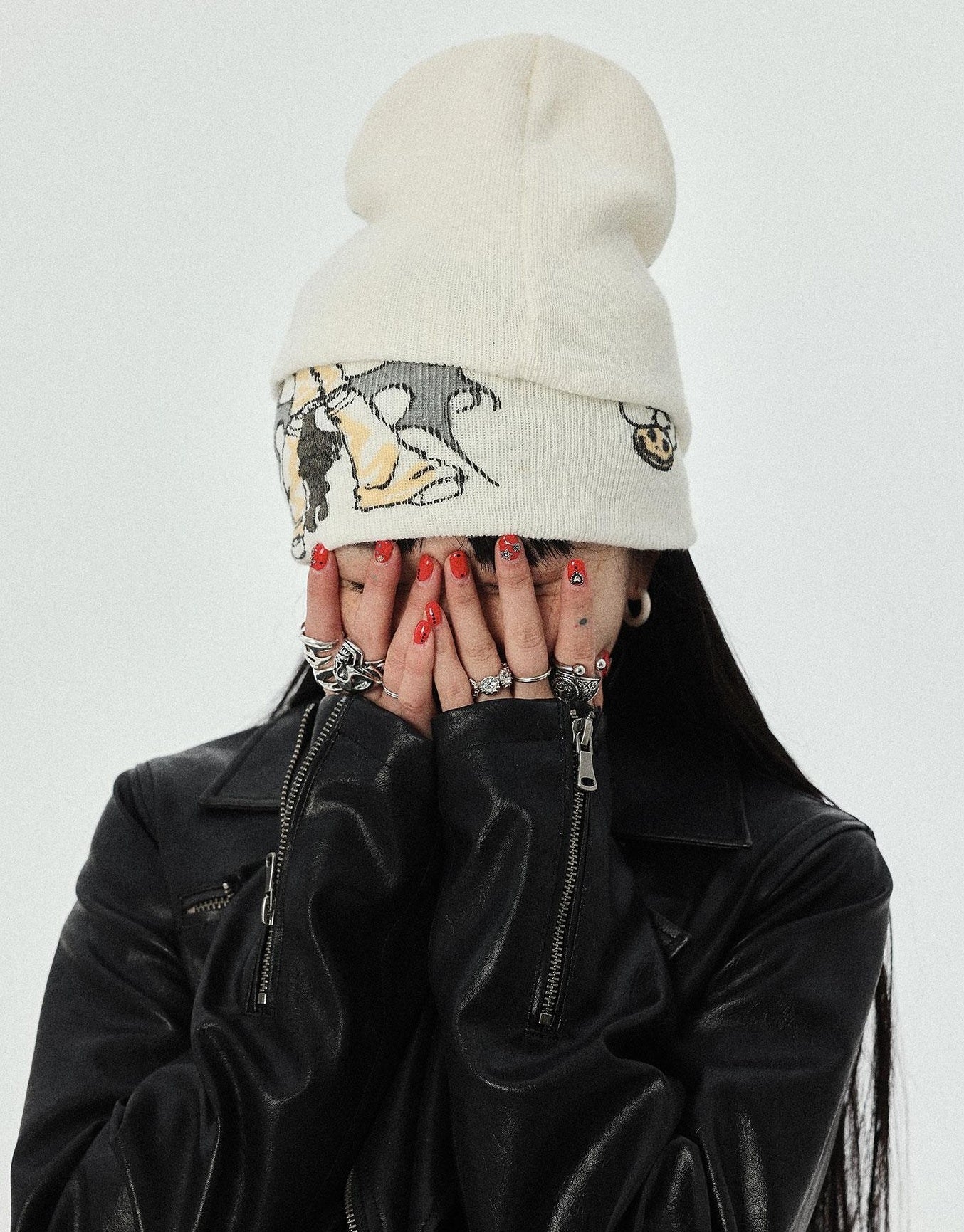 Achihara Bloom Bloom Dual Persona Beanie