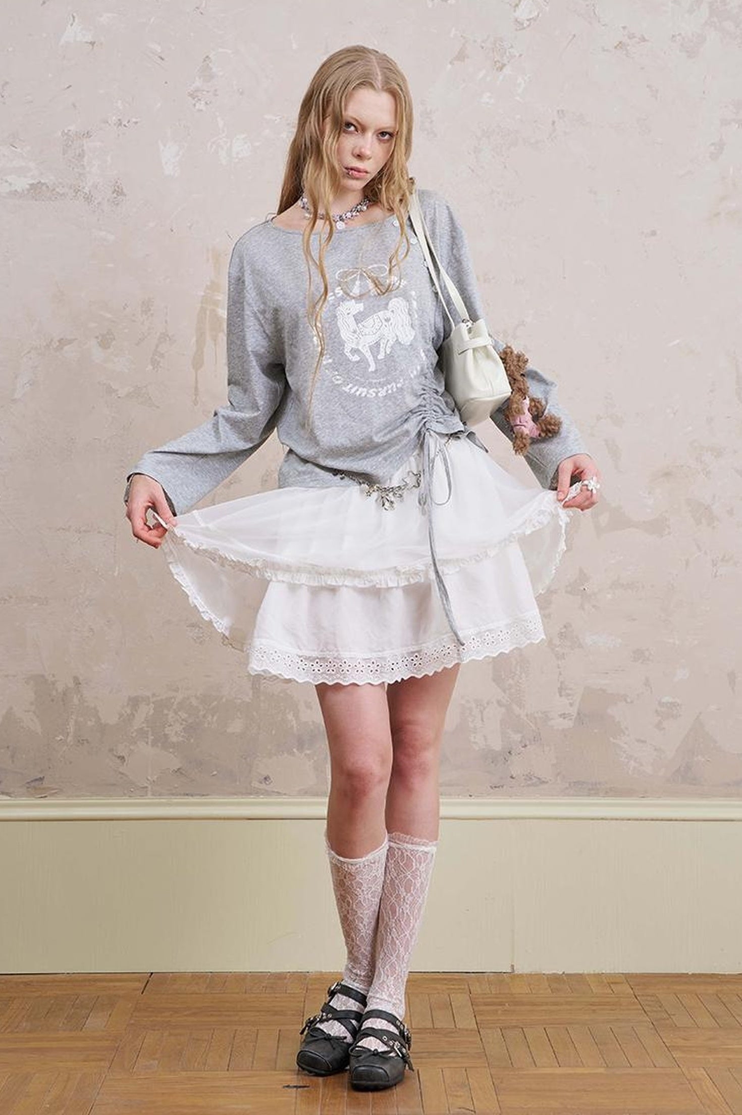 DIDDI MODA Bohemian Bow Pony Print Cropped Sleeve Tee