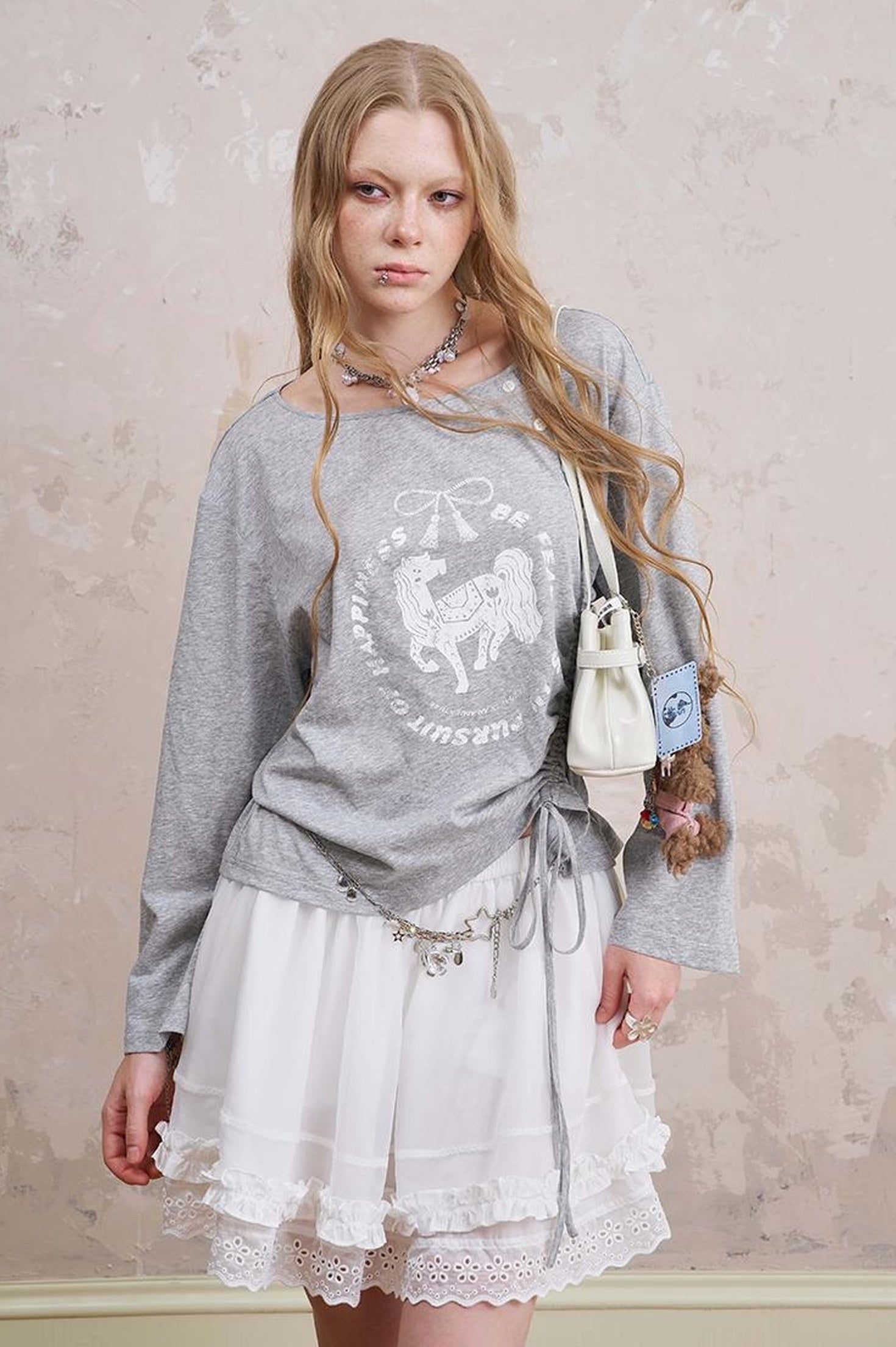 DIDDI MODA Bohemian Bow Pony Print Cropped Sleeve Tee
