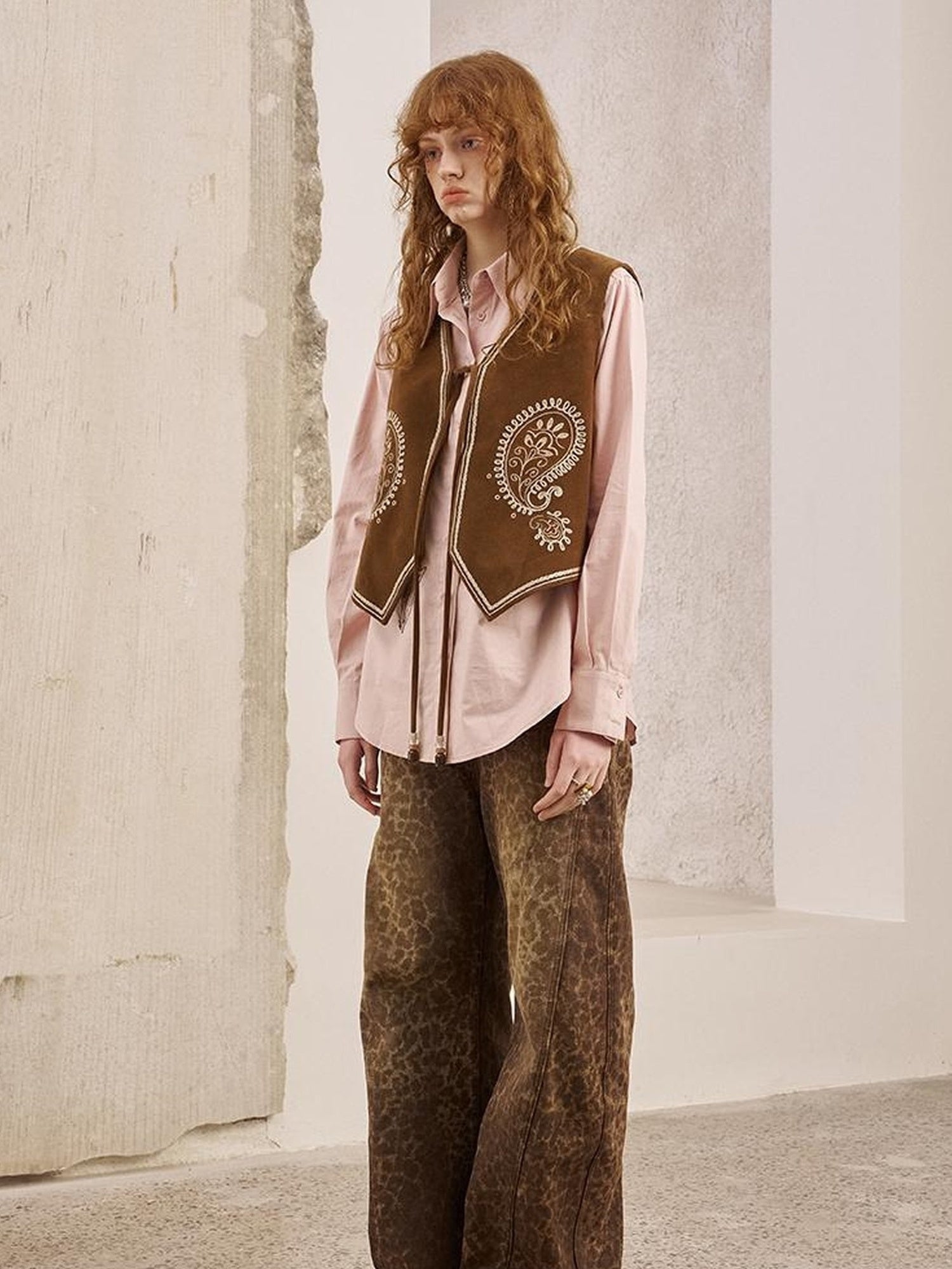 DIDDI MODA Bohemian Cashew Embroidery PU Vest
