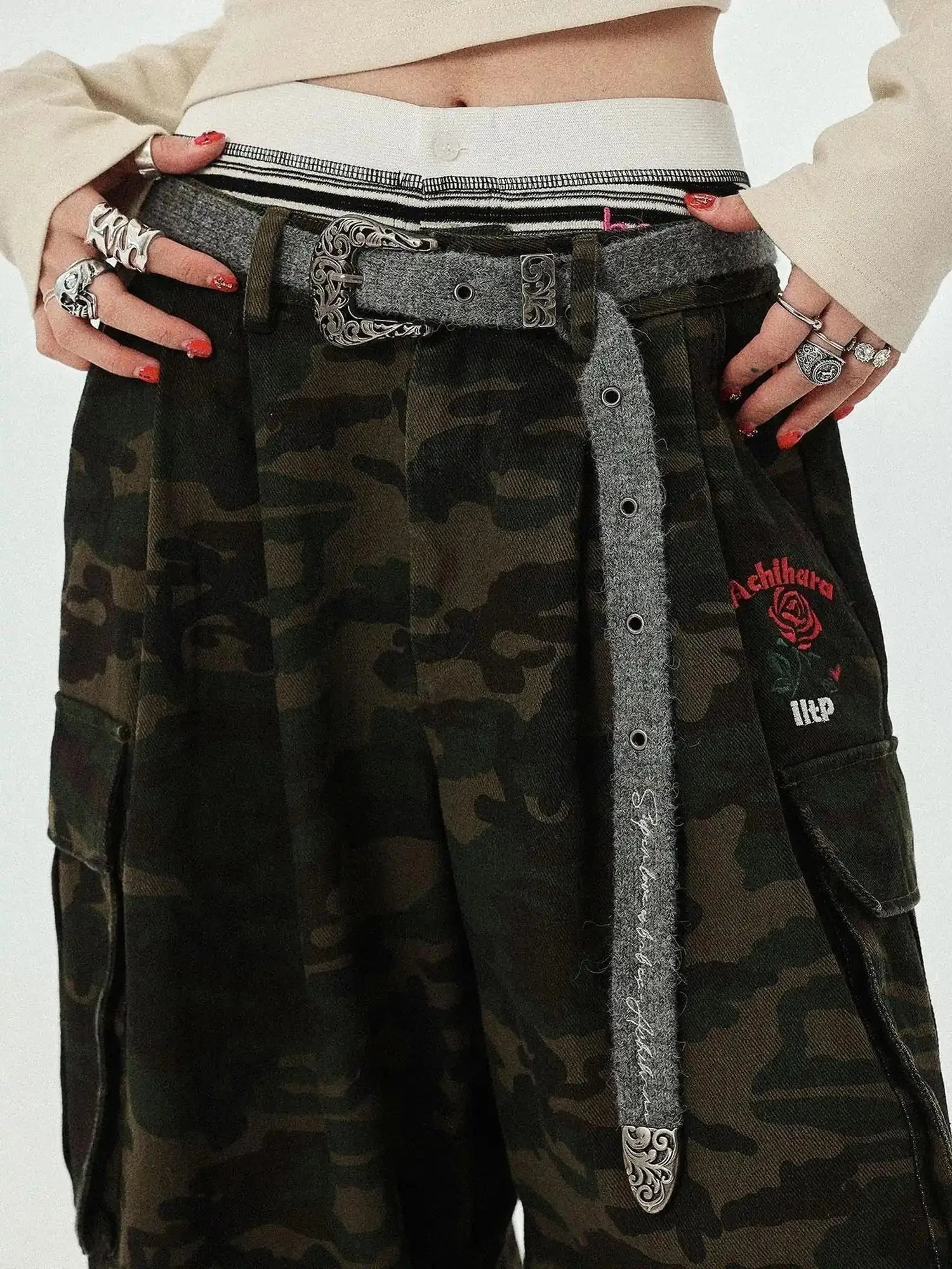 Bound Emotions Knit Belt