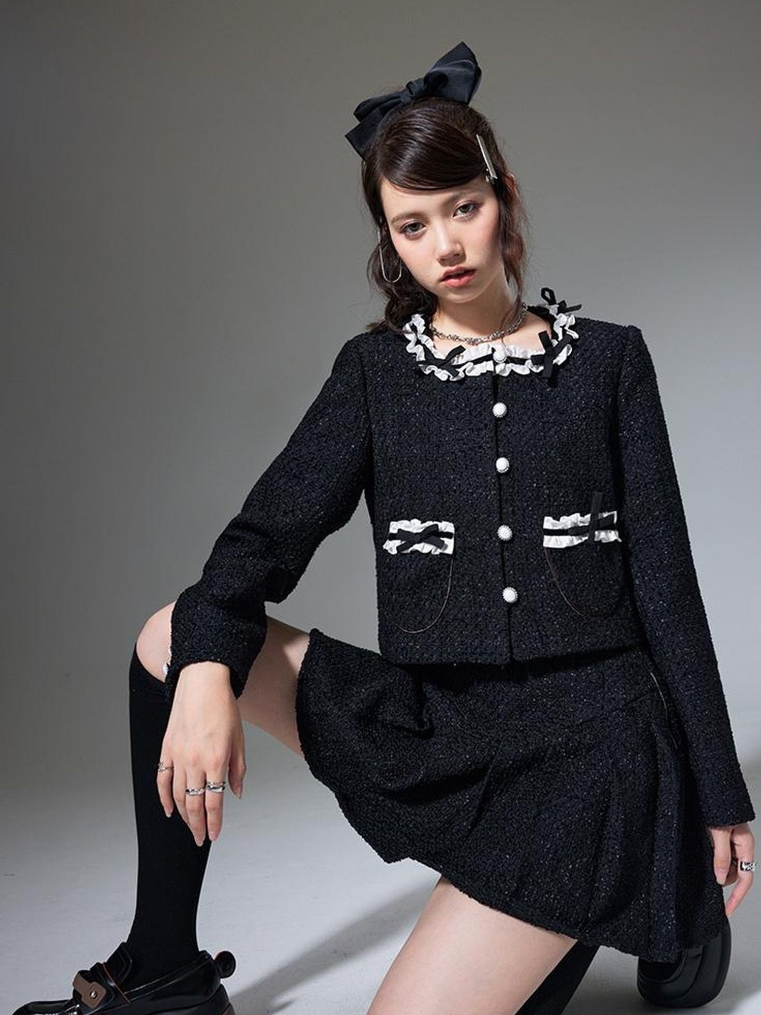 DIDDI MODA Bow Tie Chanel Style Knit Pleated Skirt Set