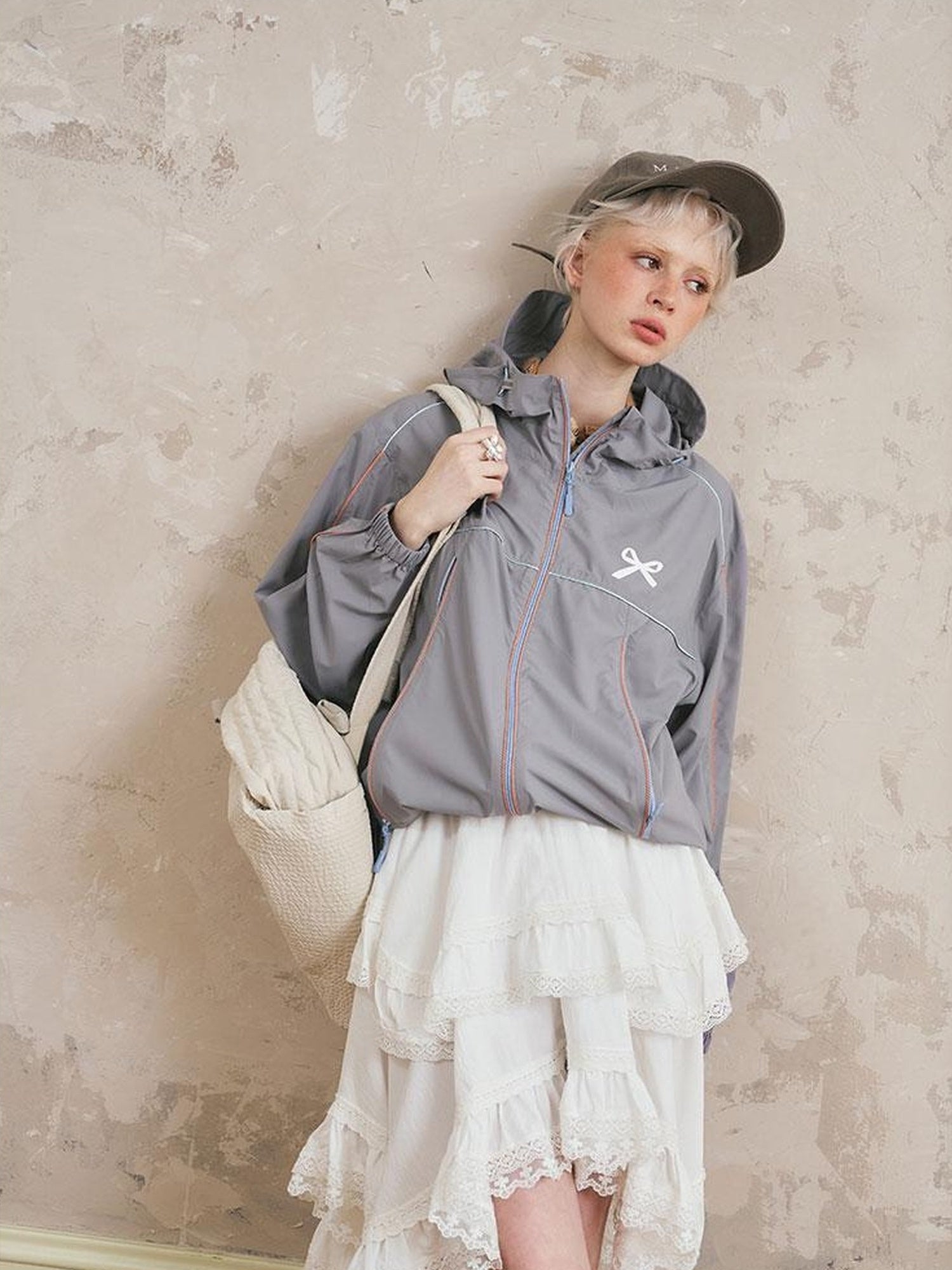 DIDDI MODA Breathable UV Proof Colorblock Hooded Jacket With Bow