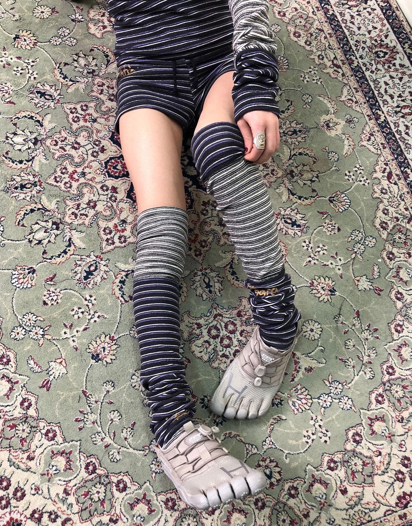 Achihara Breton Star-Print Leg Warmers
