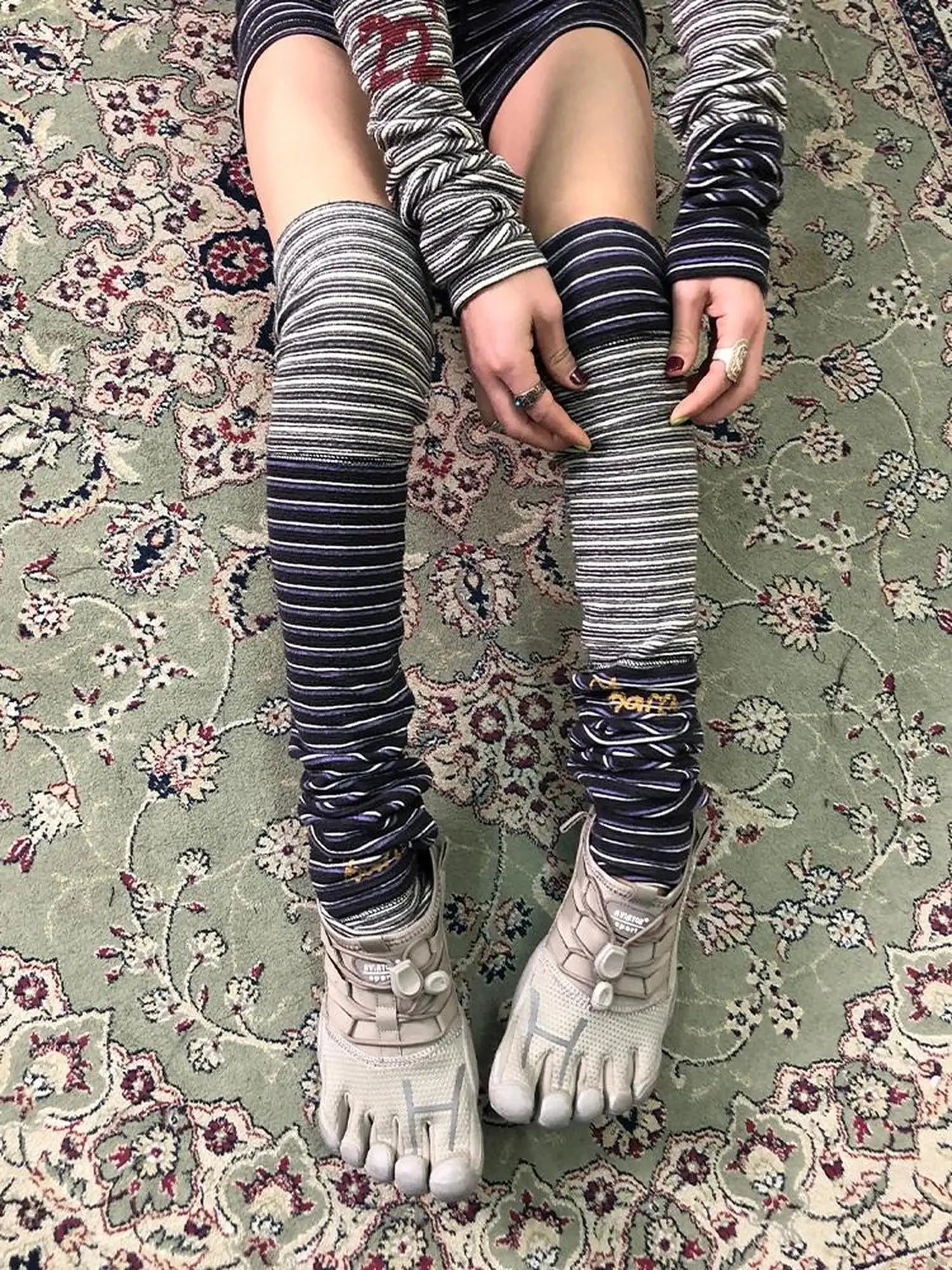 Breton Star-Print Leg Warmers